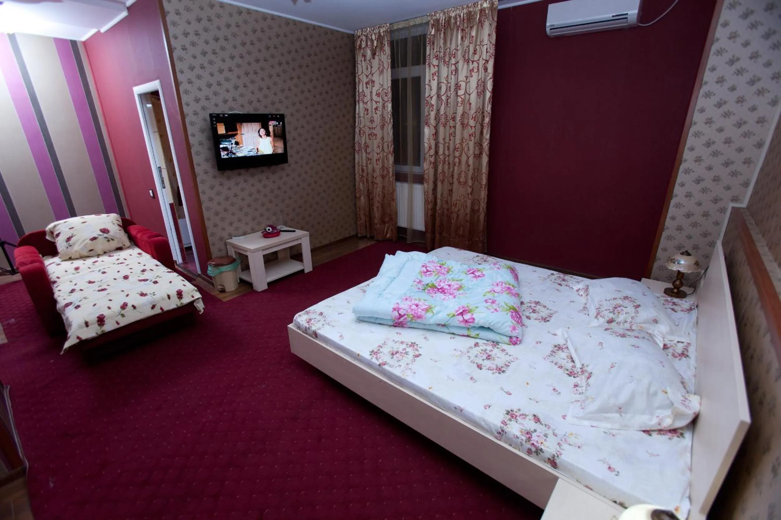 Photo of the whole room, Bed in Hotel La Gil