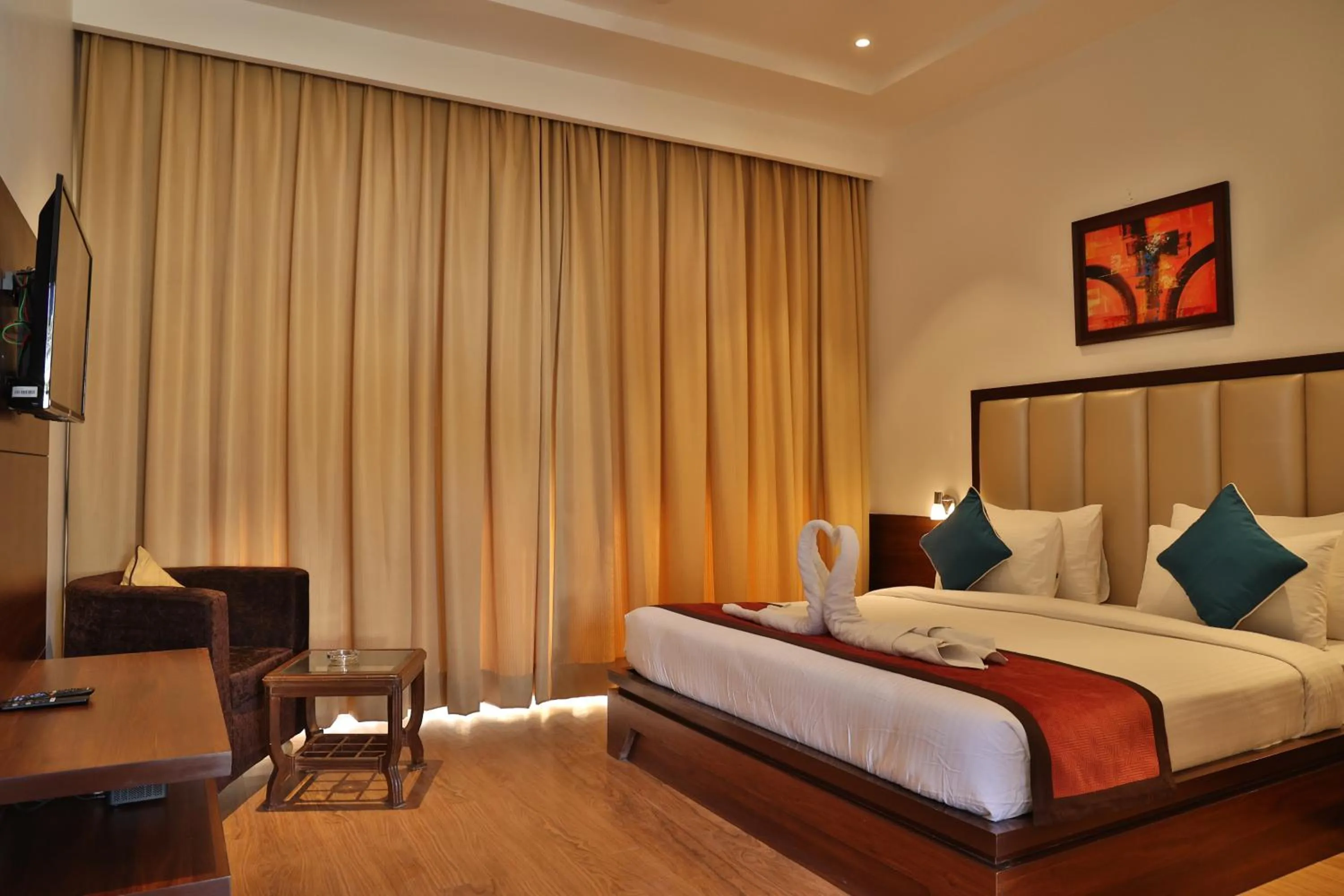 Photo of the whole room, Bed in Mannat Resort Paota