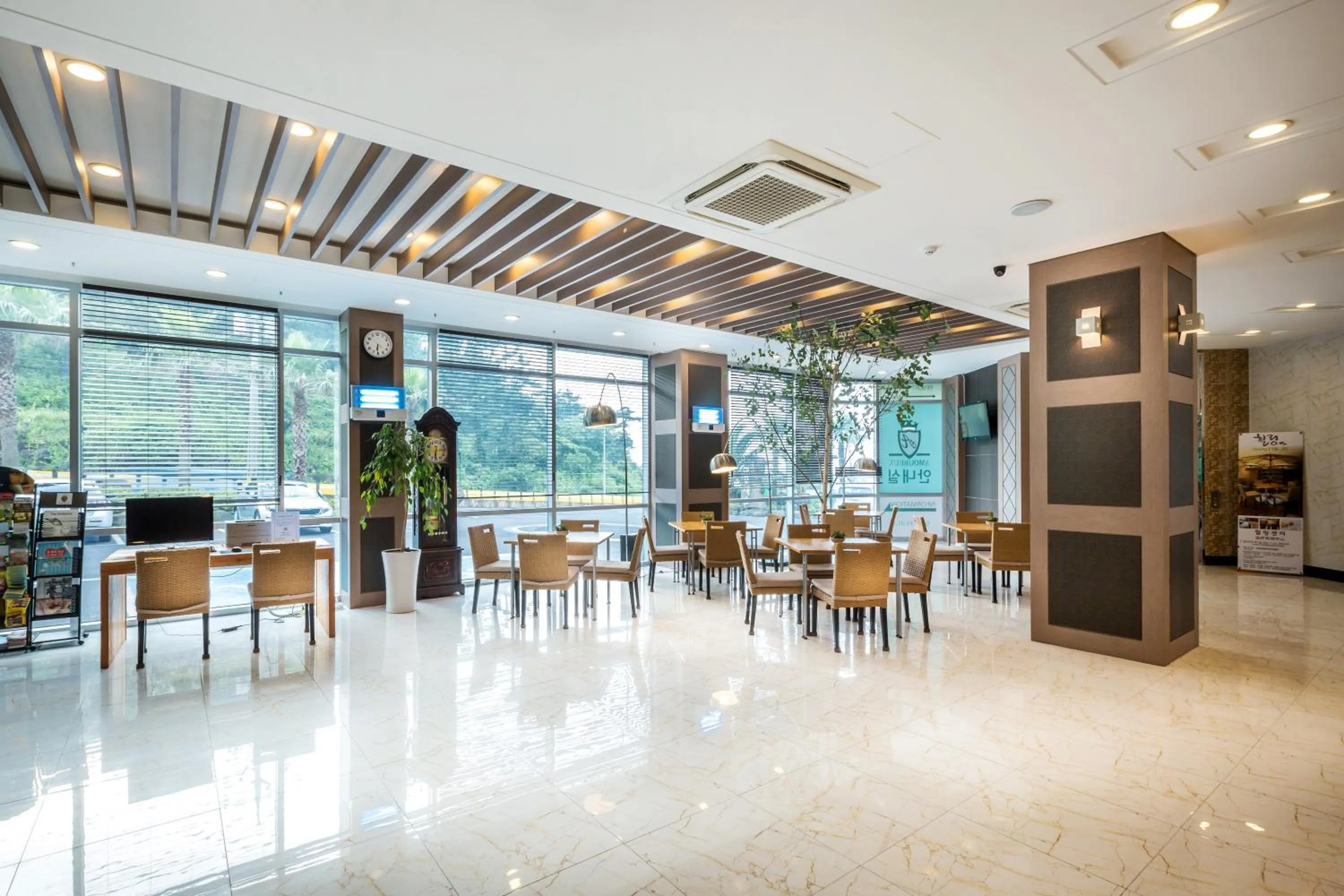 Lobby or reception in Amoureux Resort