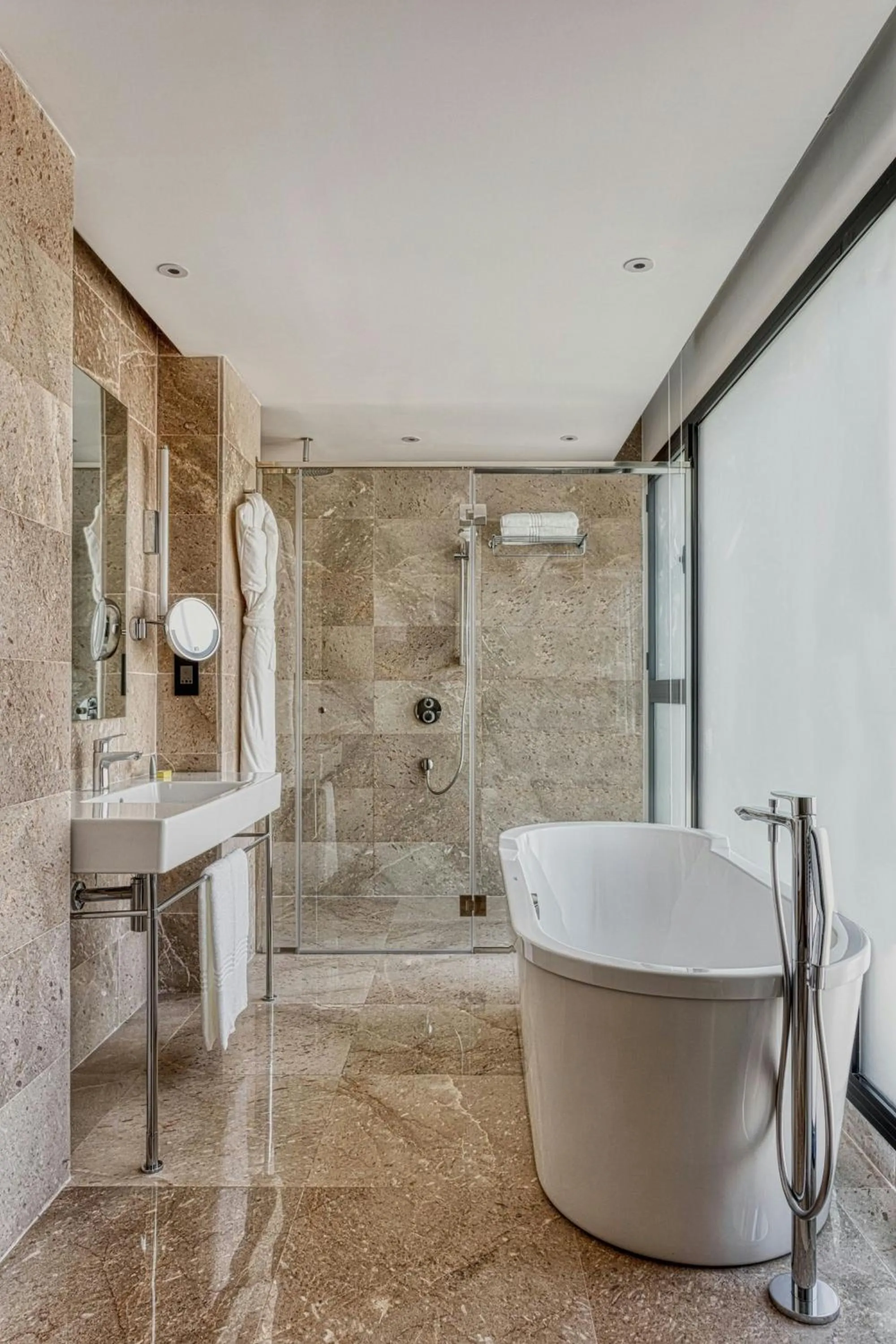 Bathroom in Tunis Marriott Hotel