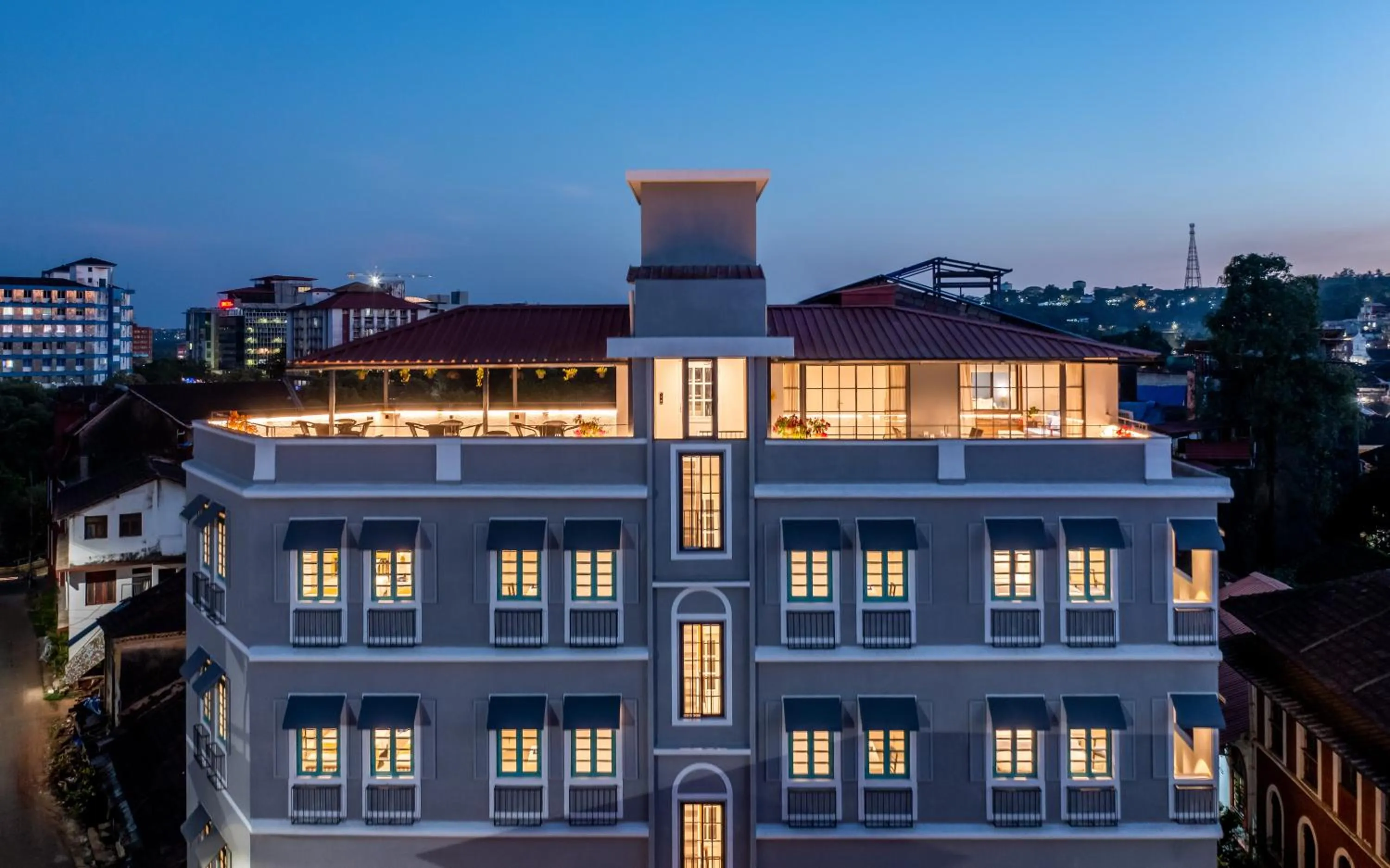 Property building in O Pierre - Fontainhas