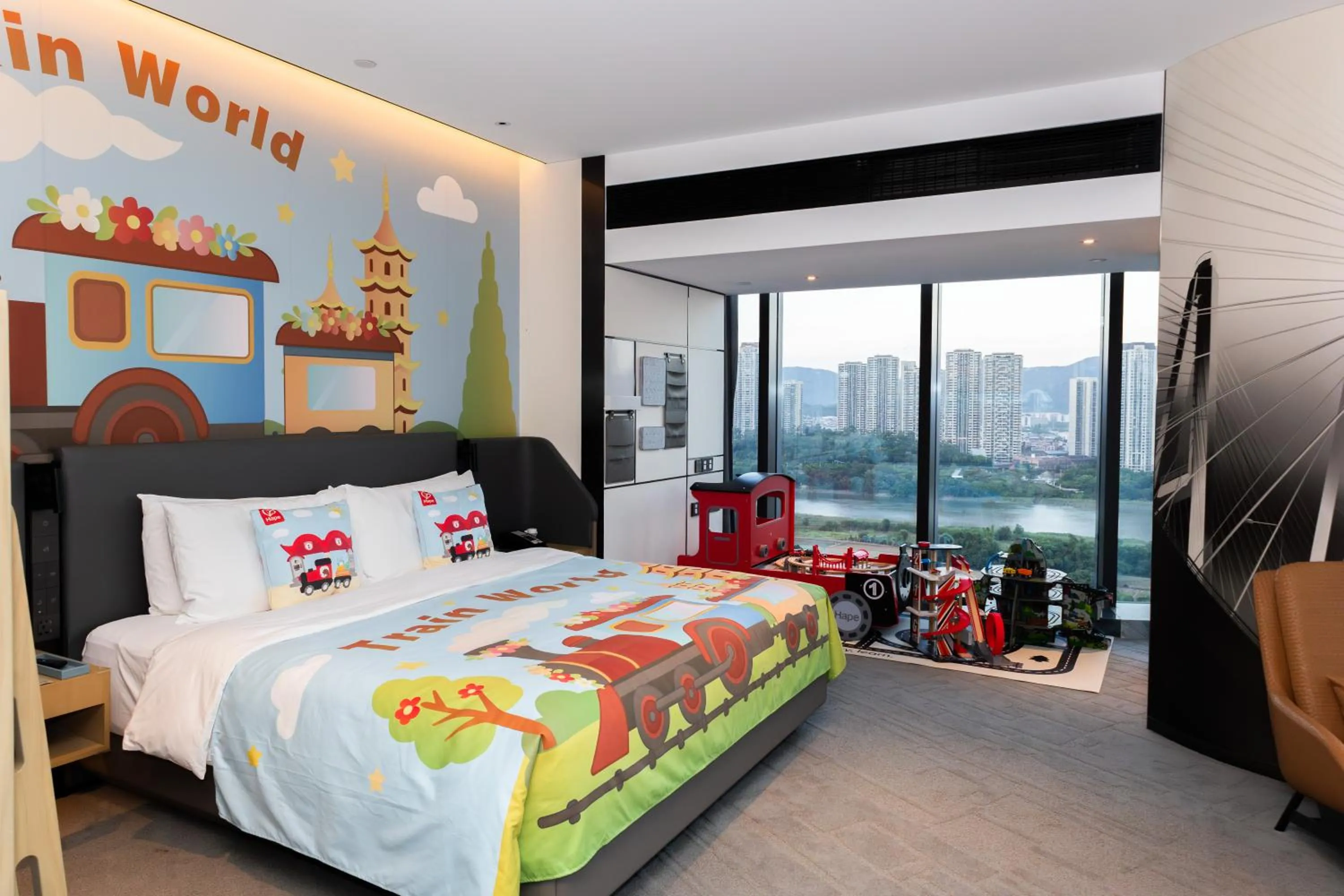 Bedroom, Bed in Crowne Plaza Quanzhou Riverview by IHG