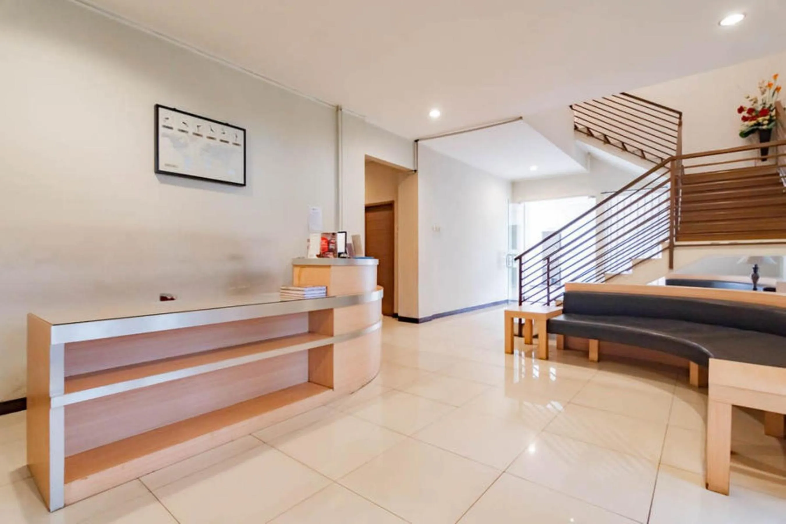 Living room, Bed in RedDoorz near Lembang Park & Zoo 2