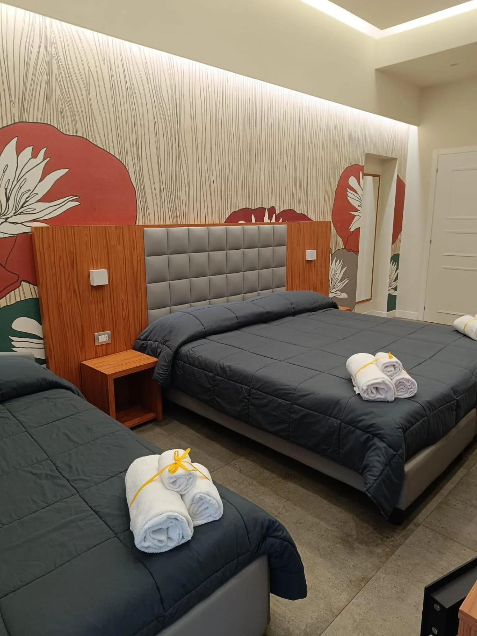 Photo of the whole room, Bed in Schilizzi Hotel