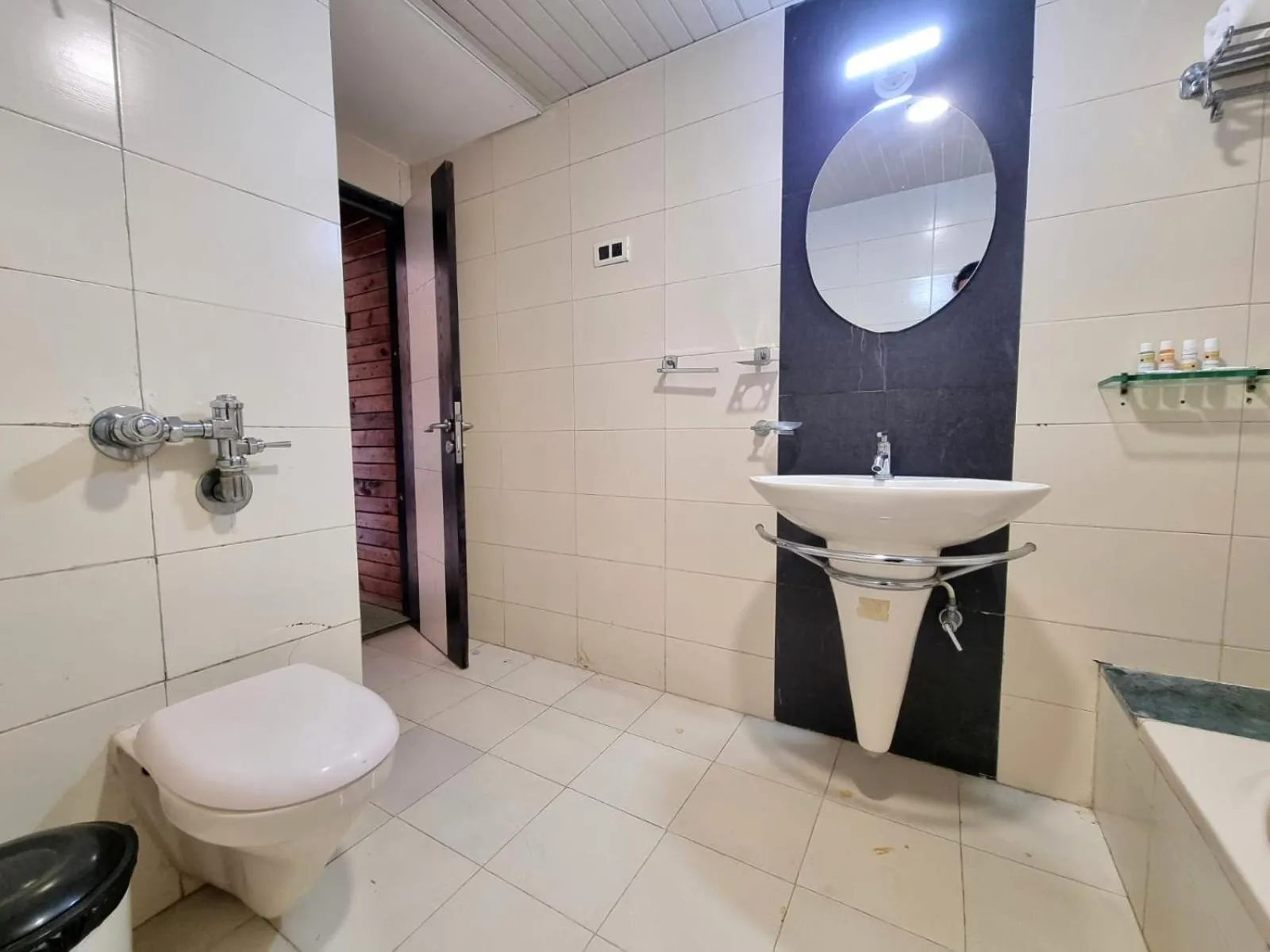 Toilet in Camel Valley Resort & Spa, Igatpuri