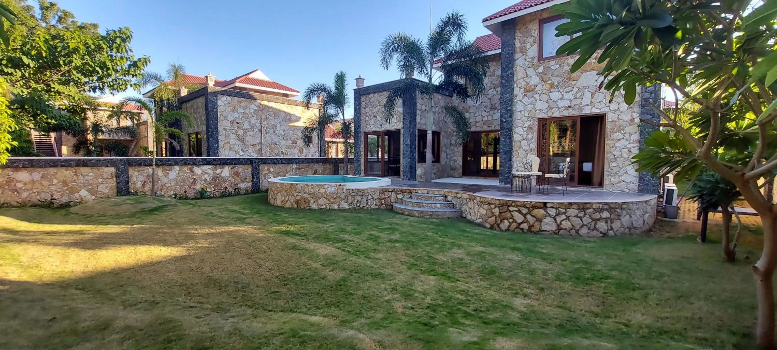 Garden in Vikrama Heritage Resort Pavagadh