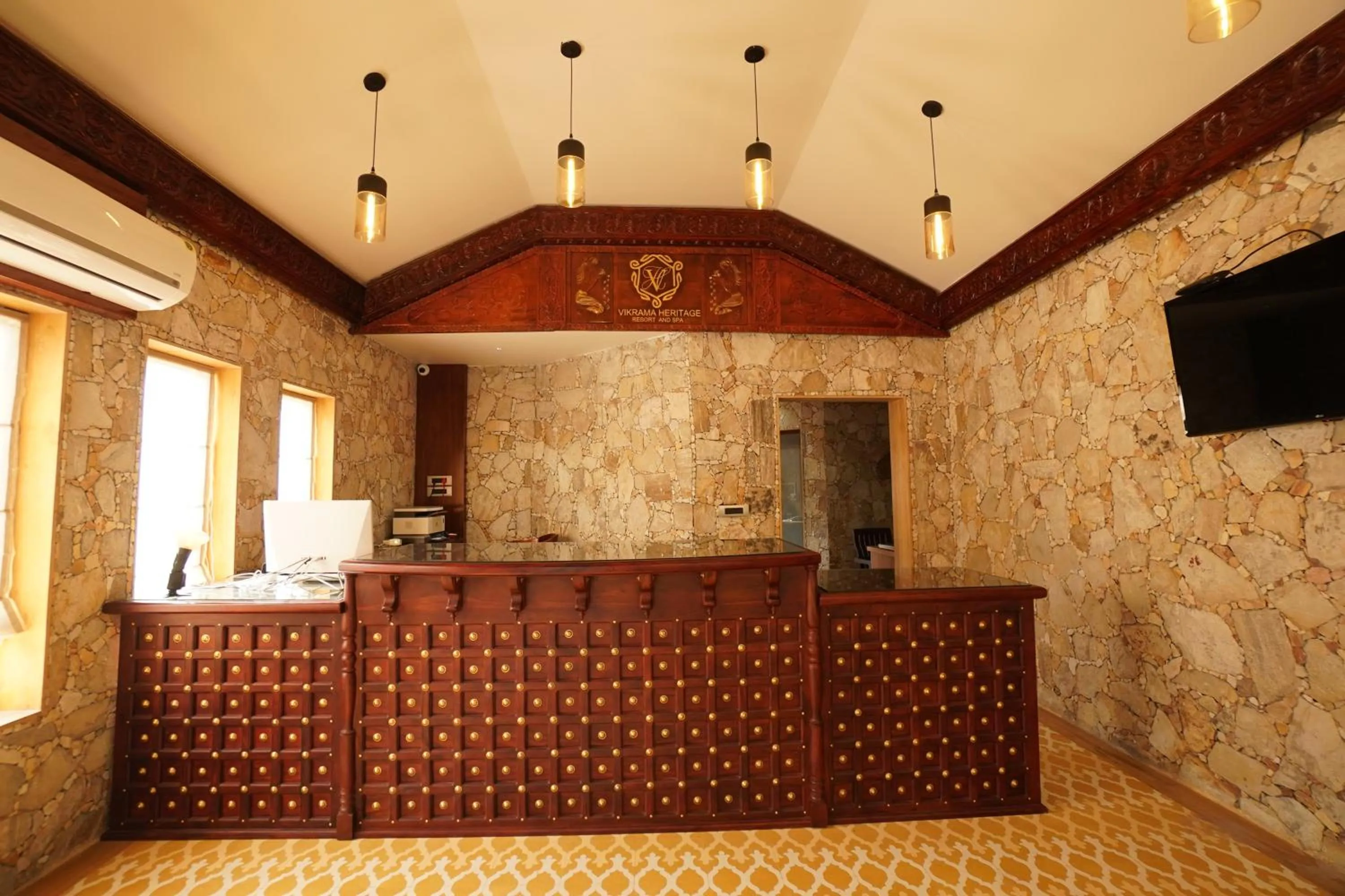 Lobby or reception in Vikrama Heritage Resort Pavagadh