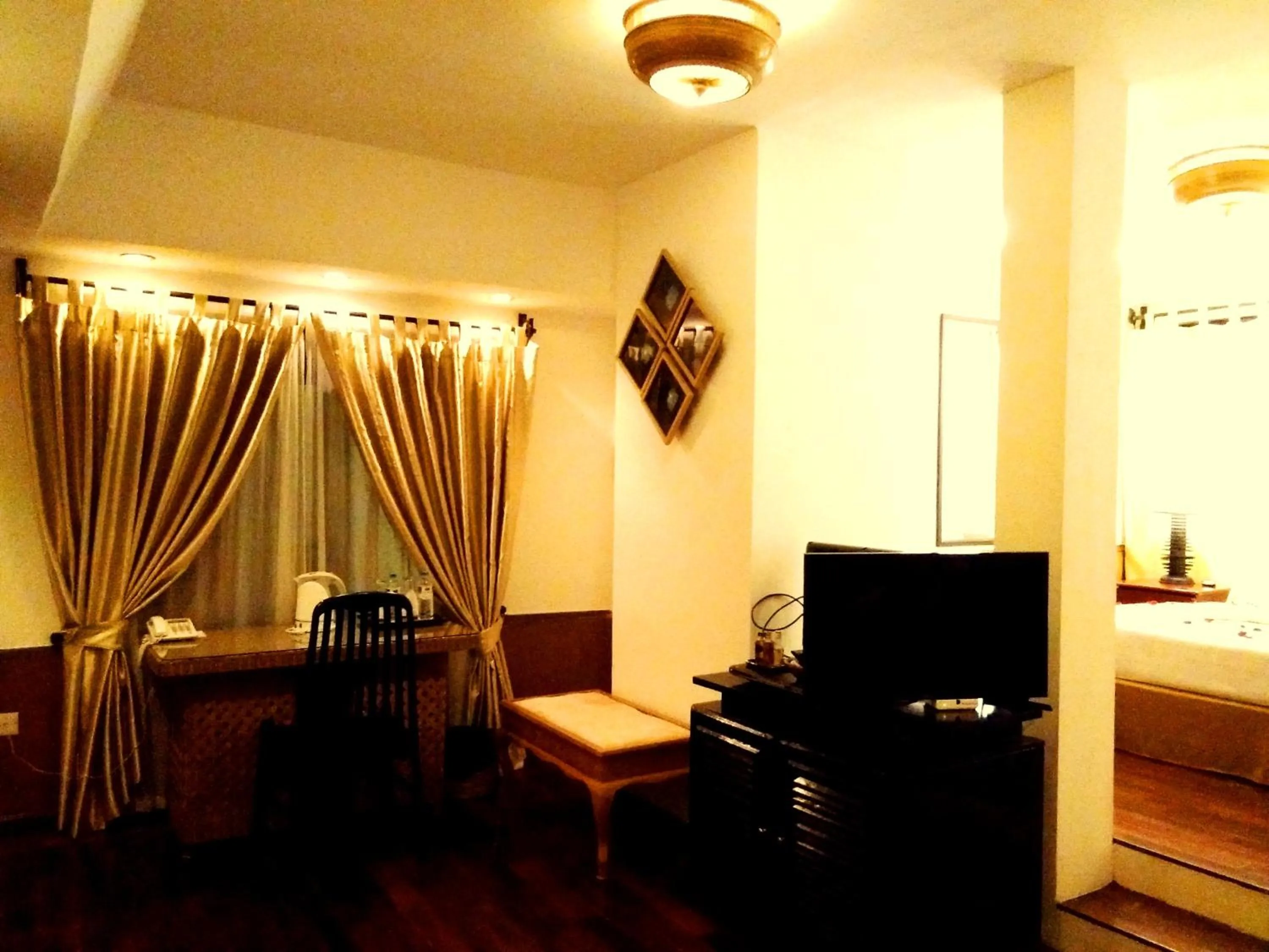 TV and multimedia in Emerald Sea Resort