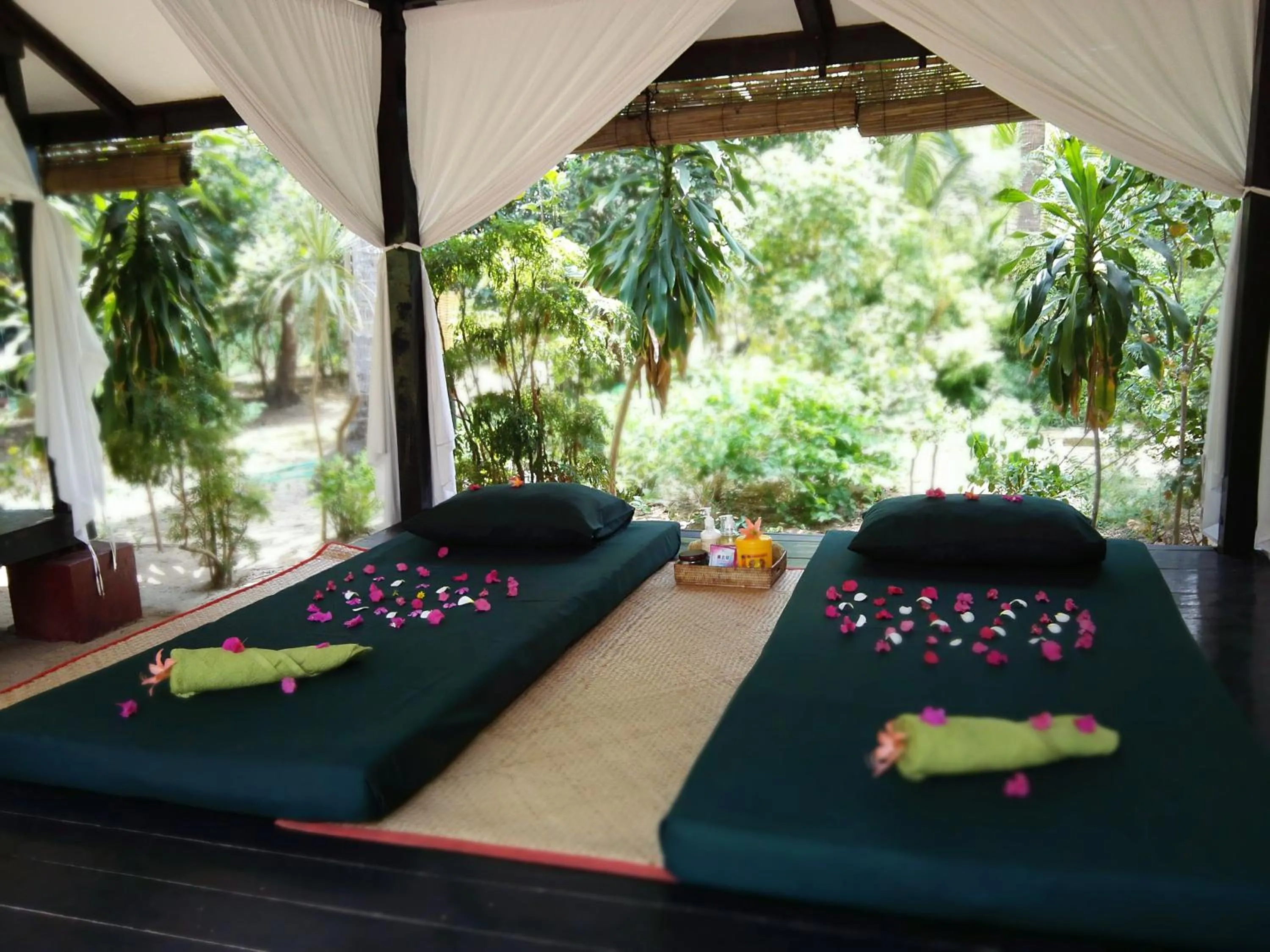 Spa and wellness centre/facilities in Emerald Sea Resort