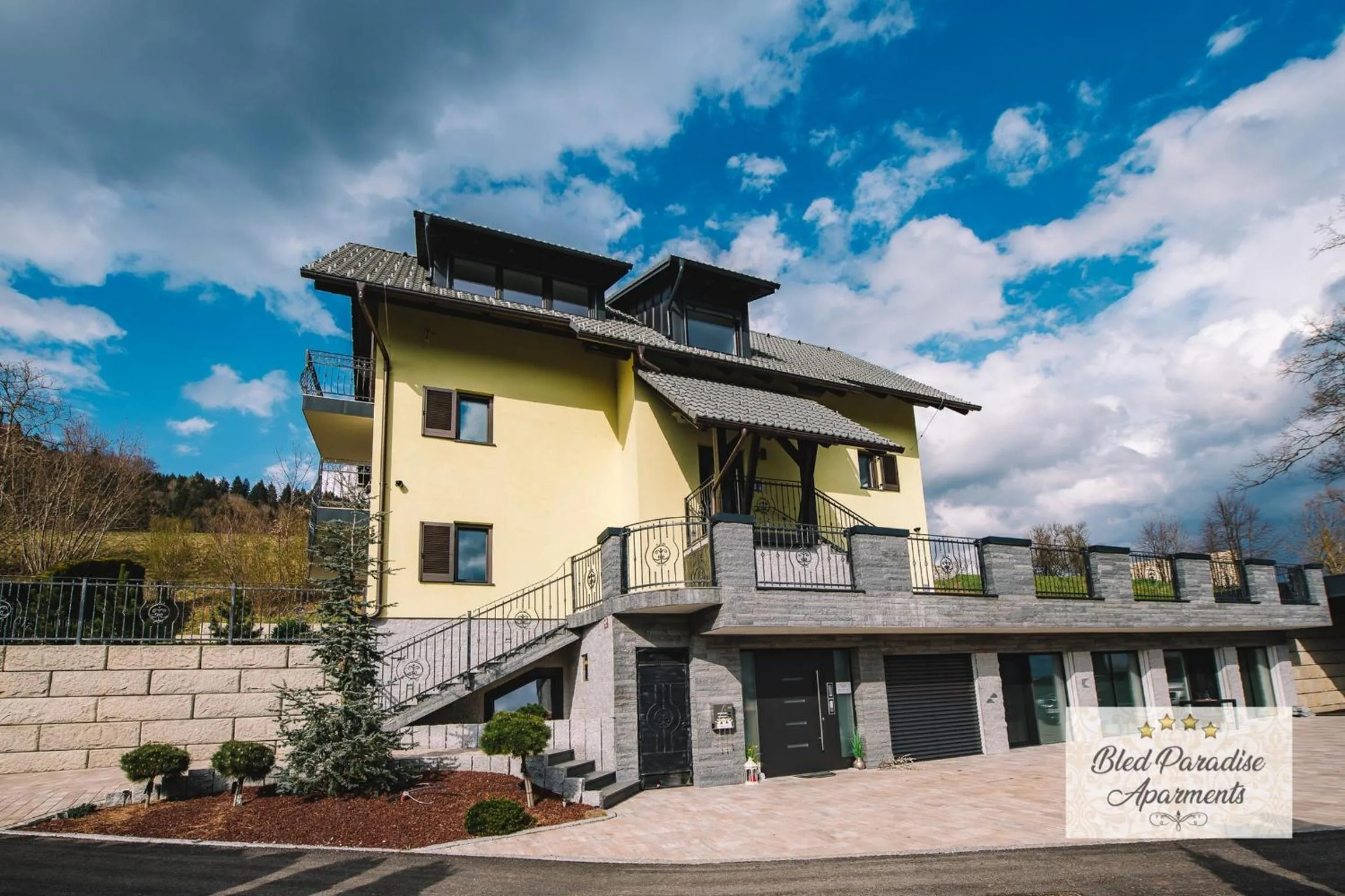 Property building in Wellness Paradise Apartment