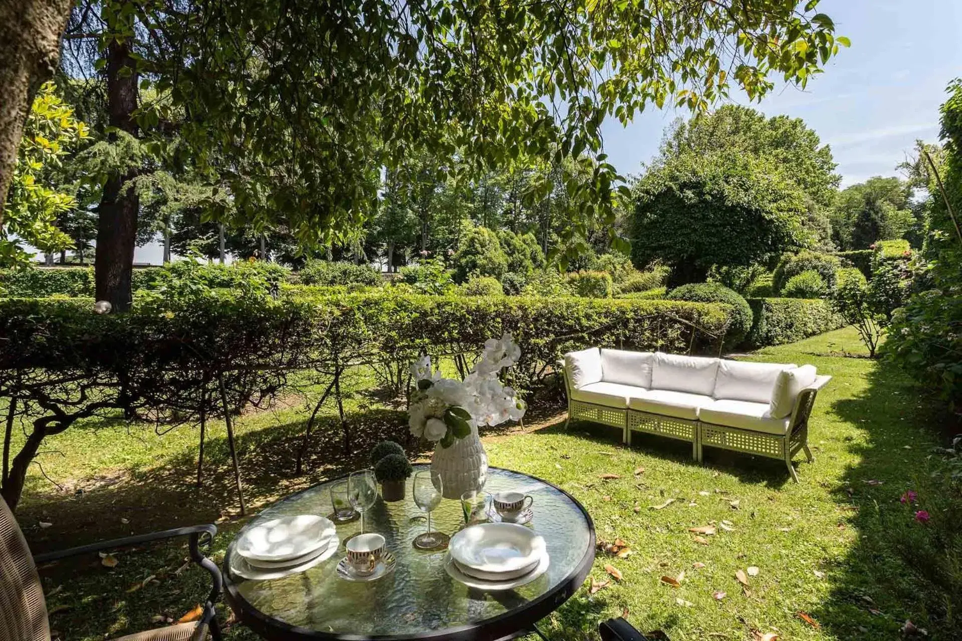 Casa Beatrice, an Apartment with Private Garden inside the Walls of Lucca Casa Beatrice, an Apartment with Private Garden inside the Walls of Lucca