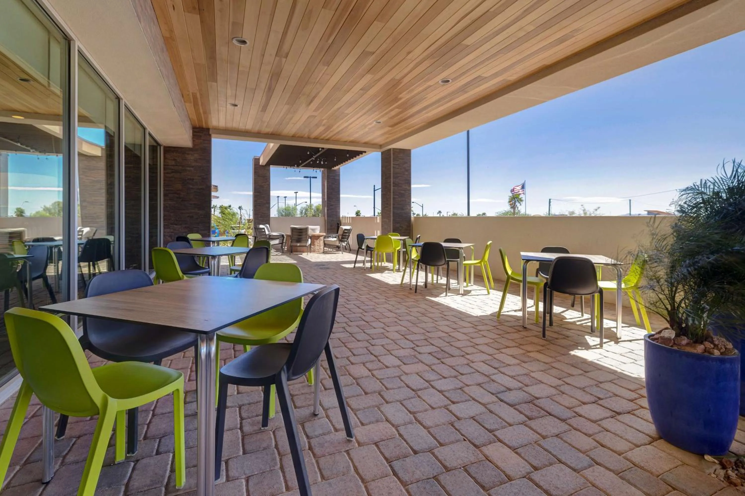 Patio in Home2 Suites By Hilton Las Vegas Northwest