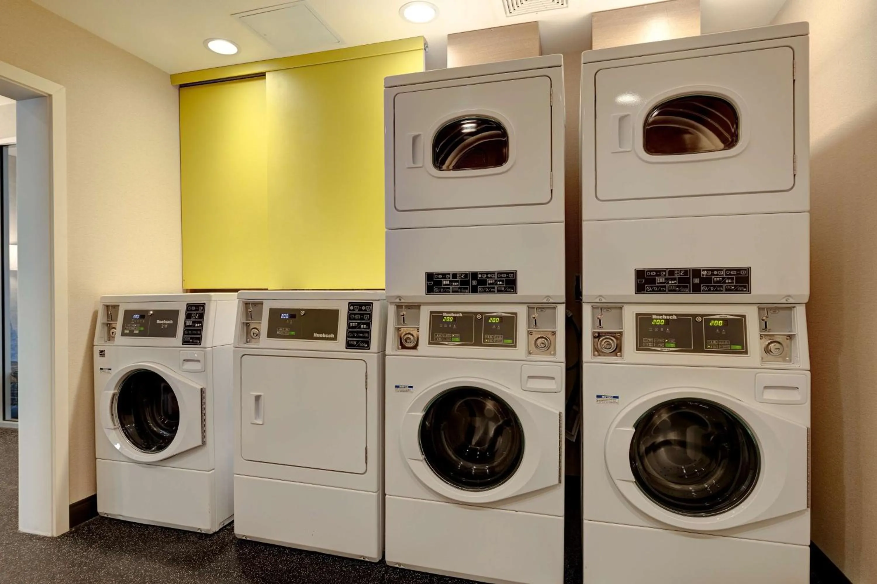 Property building in Home2 Suites By Hilton Las Vegas Northwest