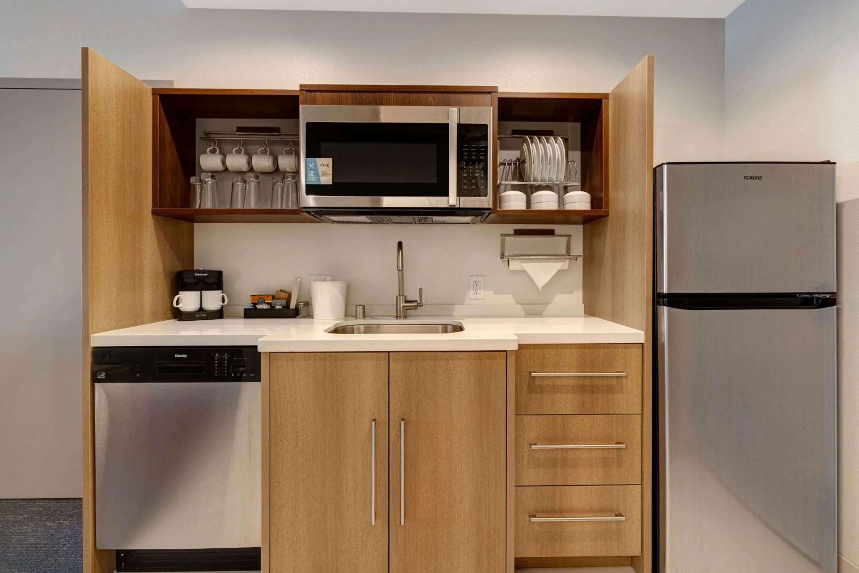 Kitchen or kitchenette in Home2 Suites By Hilton Las Vegas Northwest