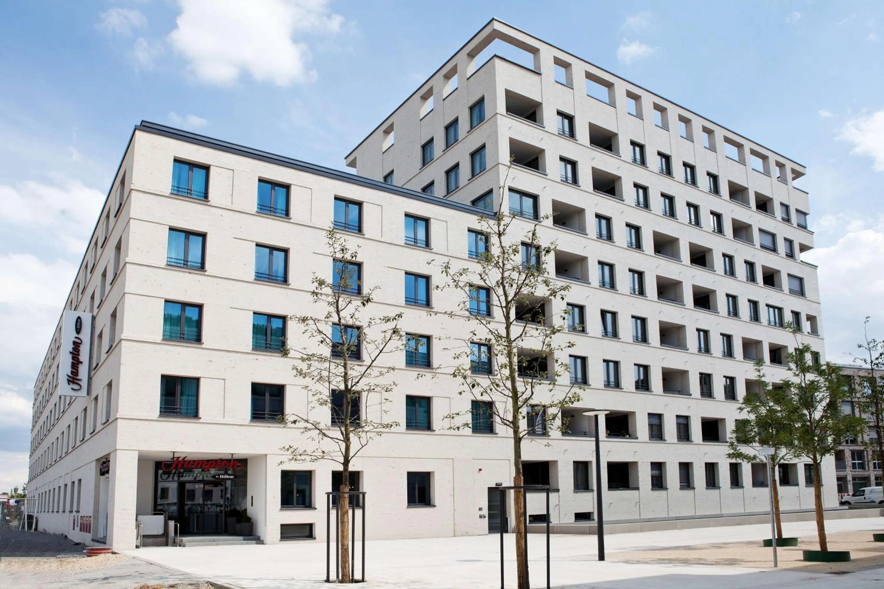 Property building in Hampton By Hilton Regensburg