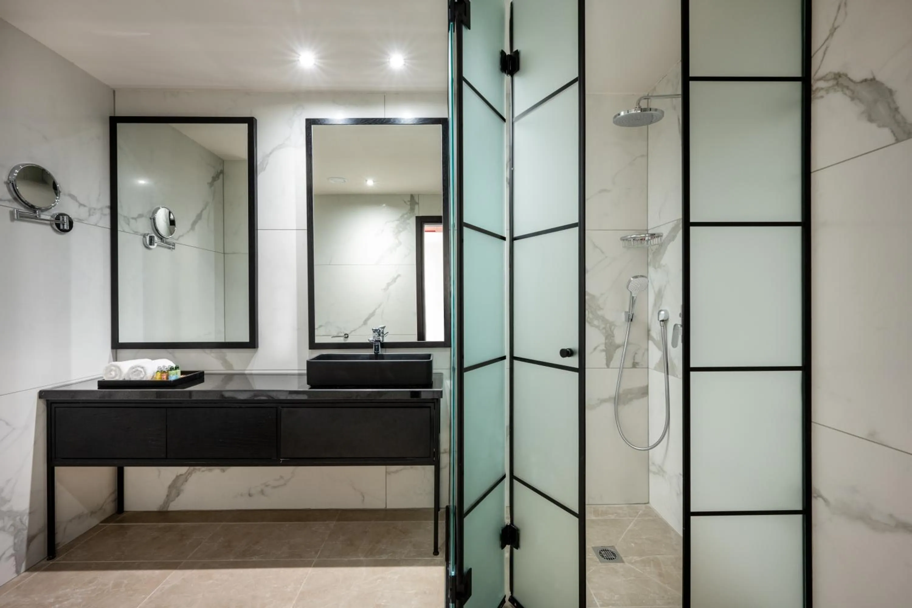 Bathroom in Hotel Botanica- Limited Edition By Fattal