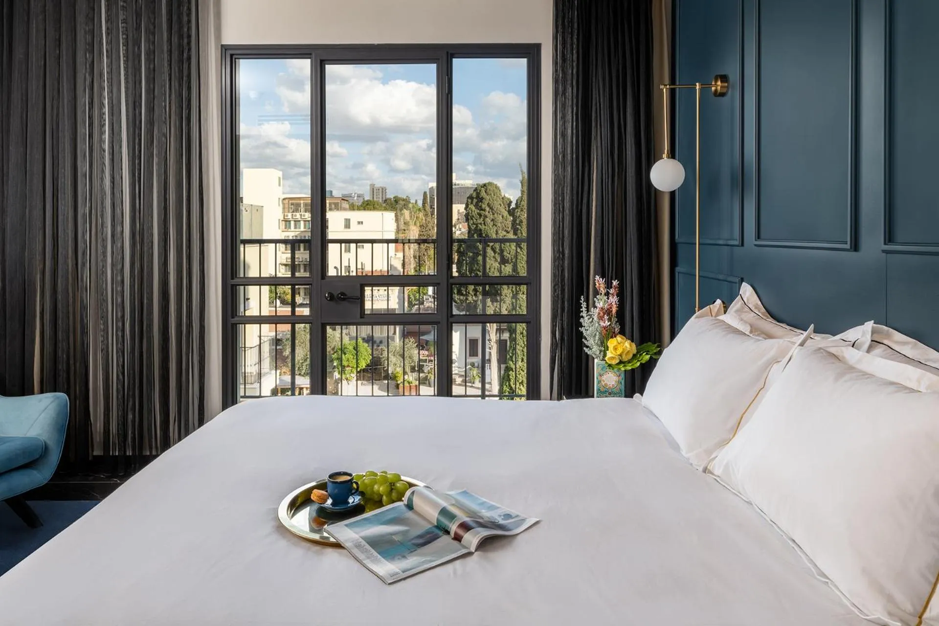 City view, Bed in Hotel Botanica- Limited Edition By Fattal