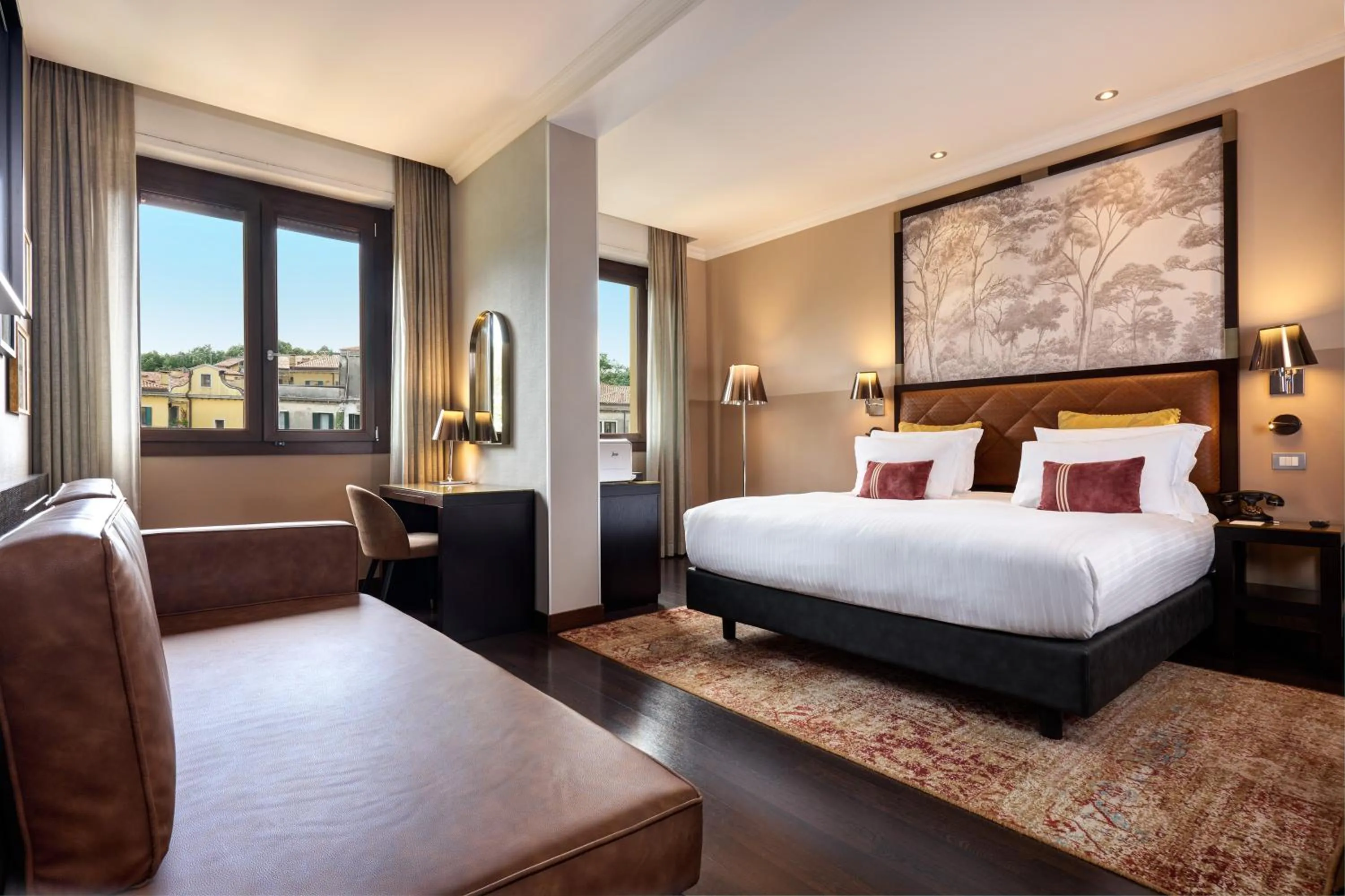 Photo of the whole room, Bed in Hotel Indigo Venice - Sant'Elena by IHG
