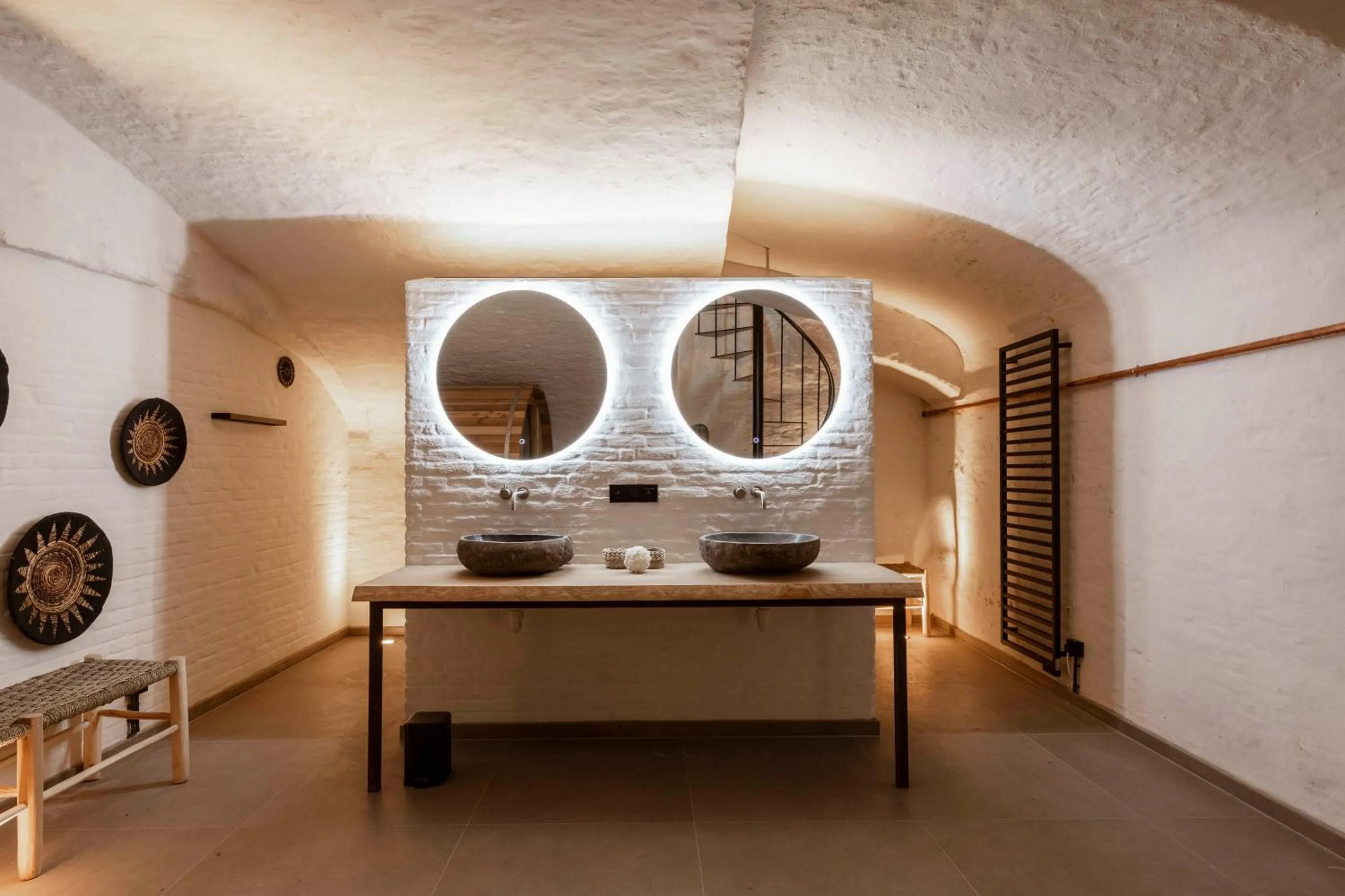 Shower in BTFL Living, Luxury Residences Antwerp, Zirkstraat