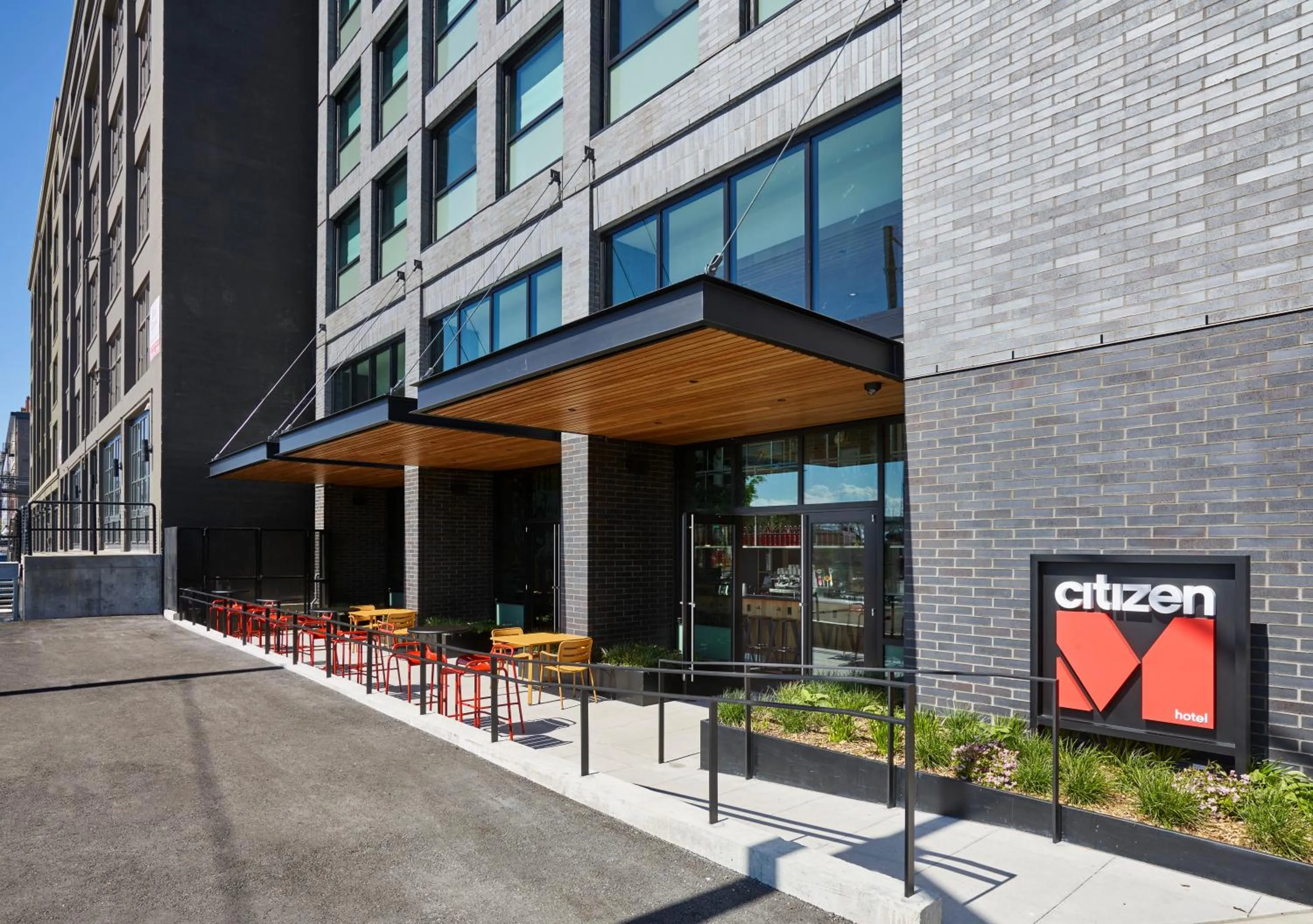Property building in citizenM Seattle Pioneer Square