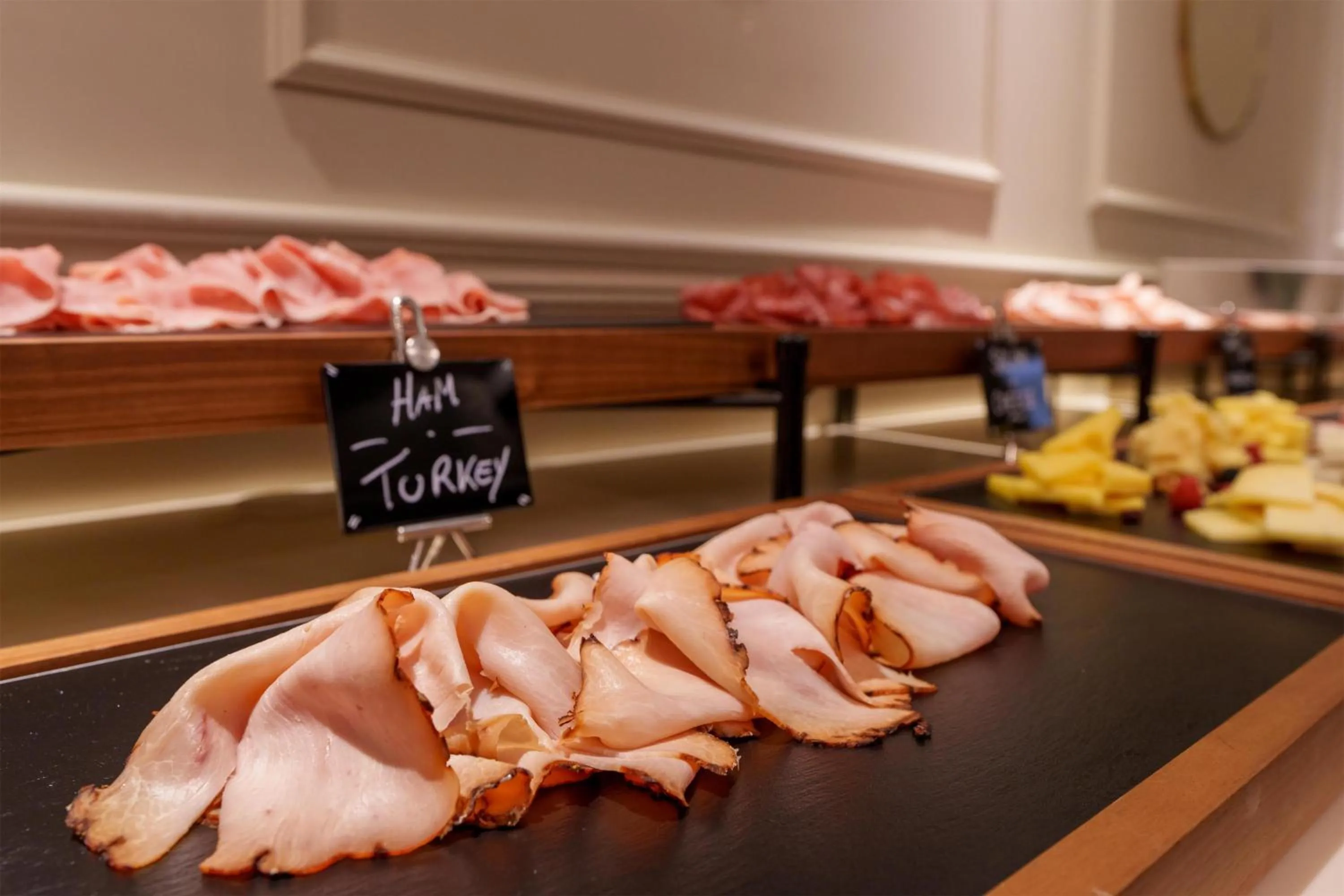 Breakfast in WorldHotel Casati 18