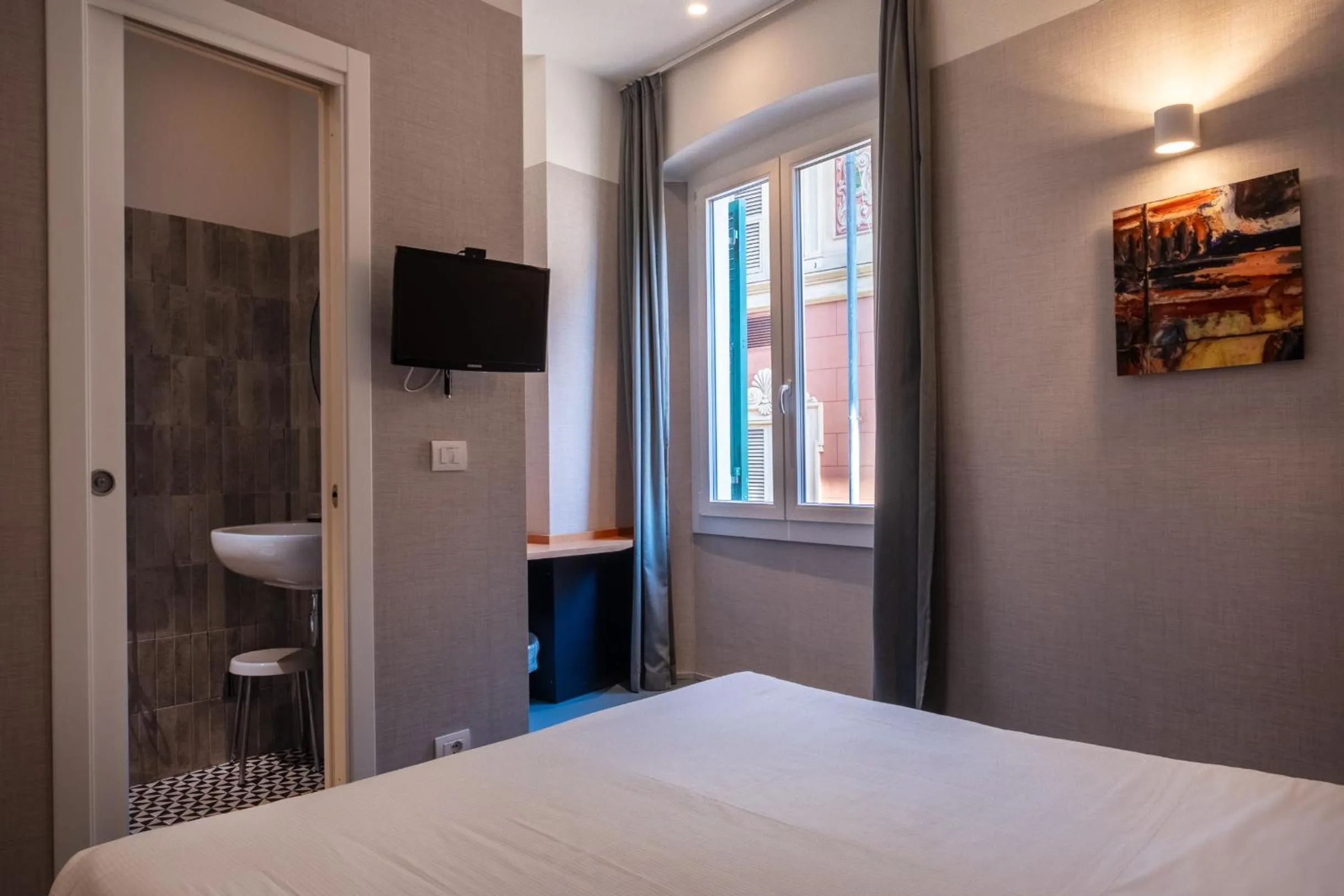 Photo of the whole room, Bed in Hotel Italia e Lido Rapallo