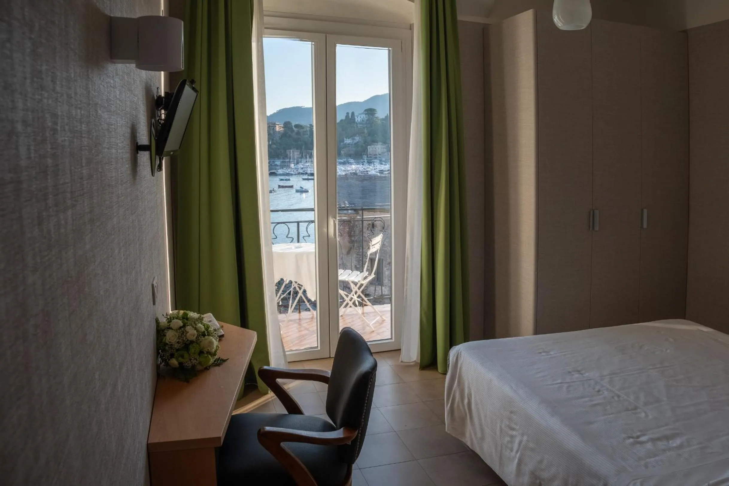 Bedroom, Bed in Hotel Italia e Lido Rapallo