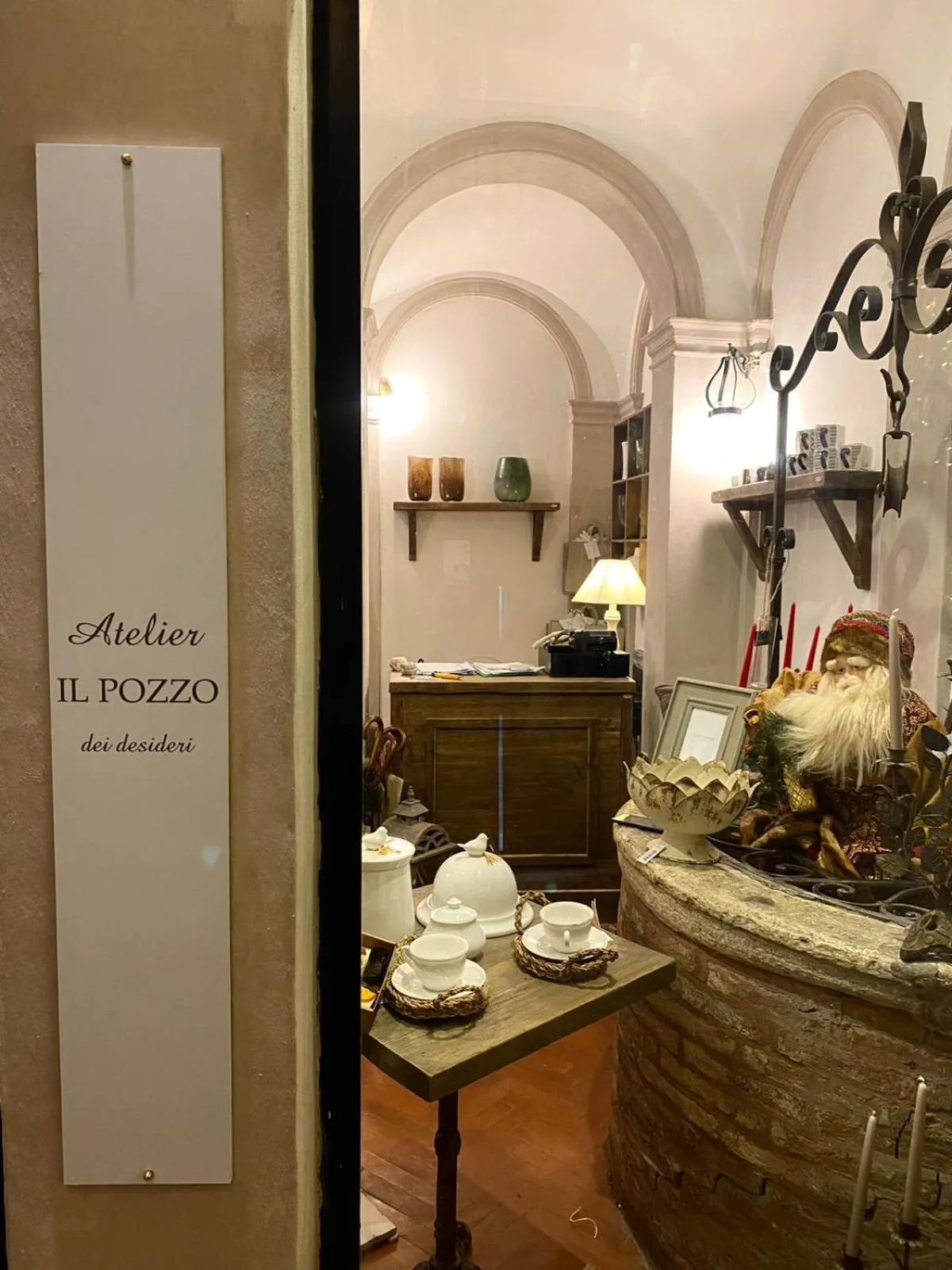 On-site shops in Hotel Minerva