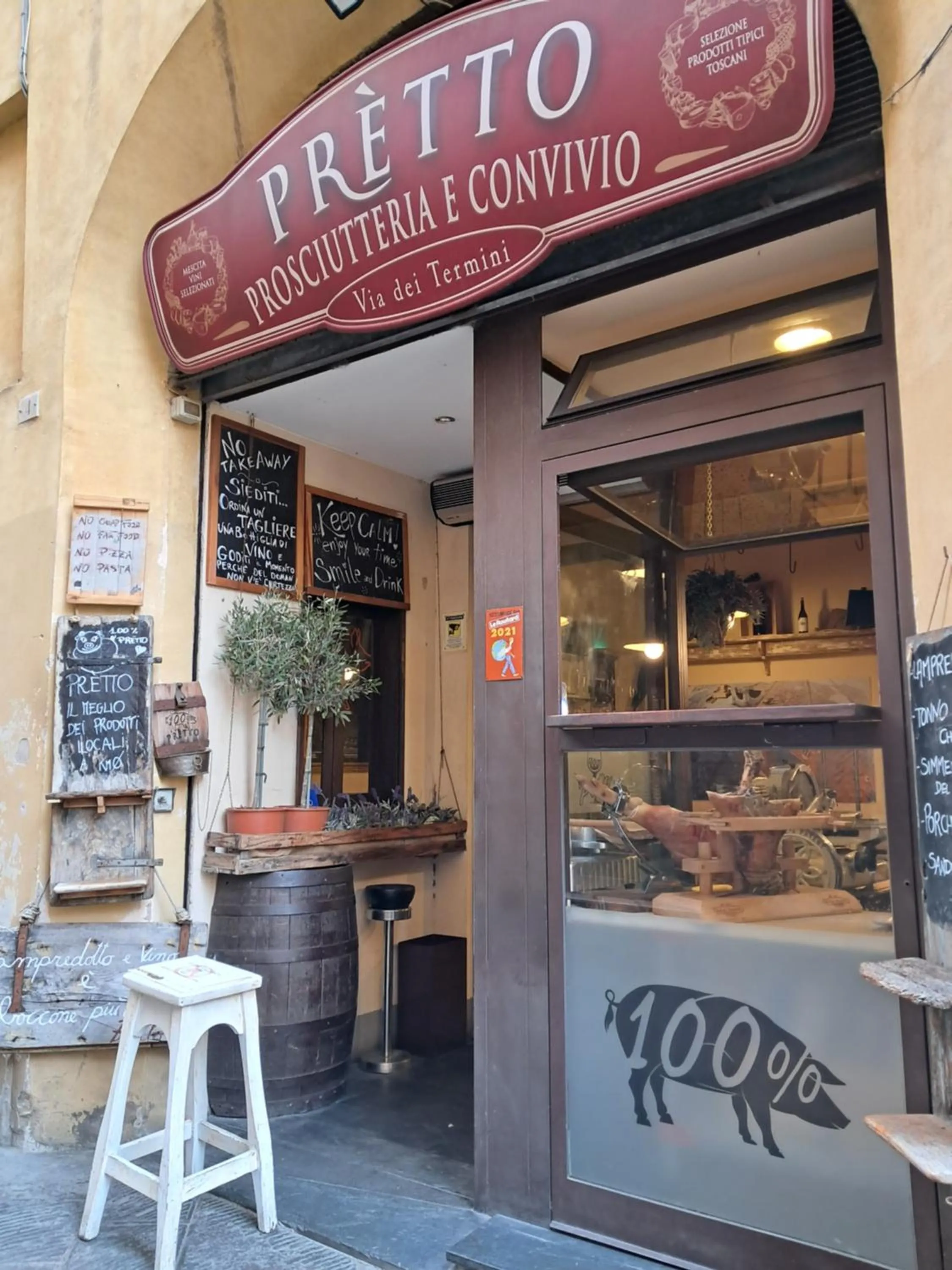 Day in Hotel Minerva