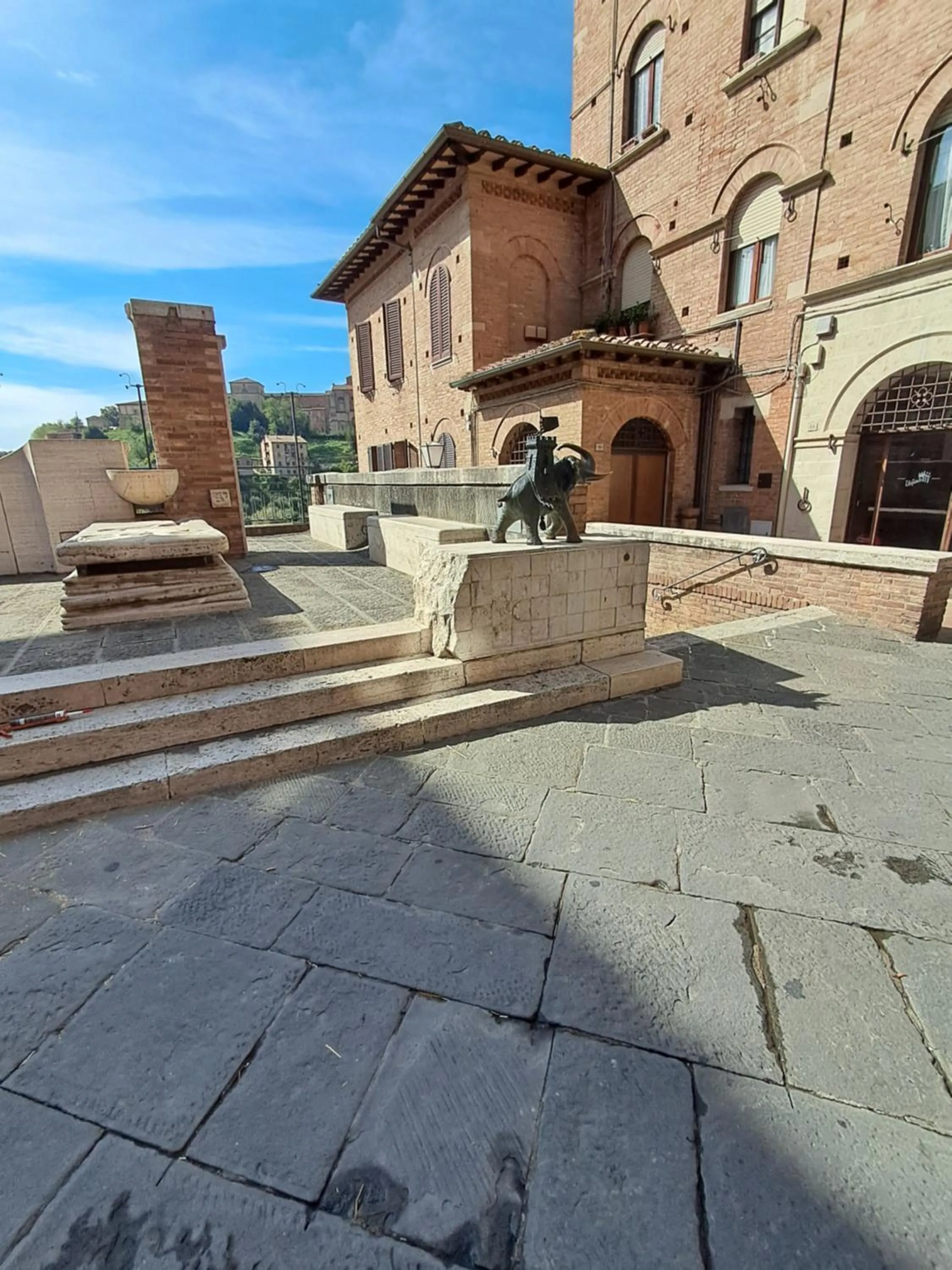 Day in Hotel Minerva