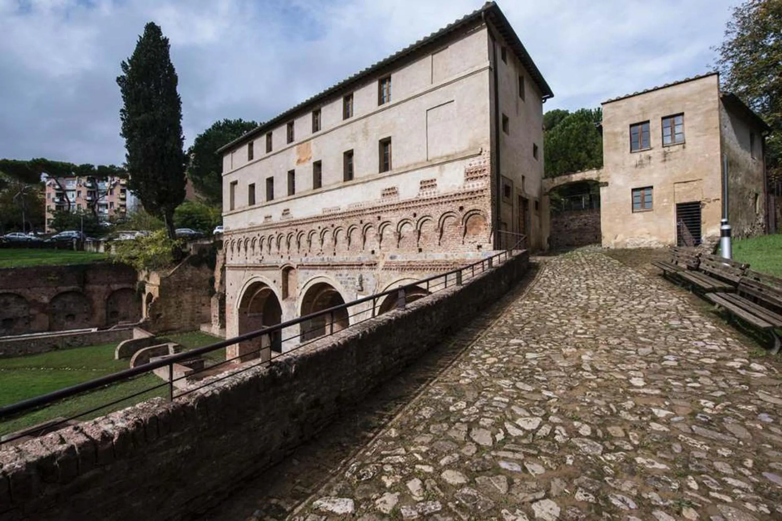 Nearby landmark in Hotel Minerva