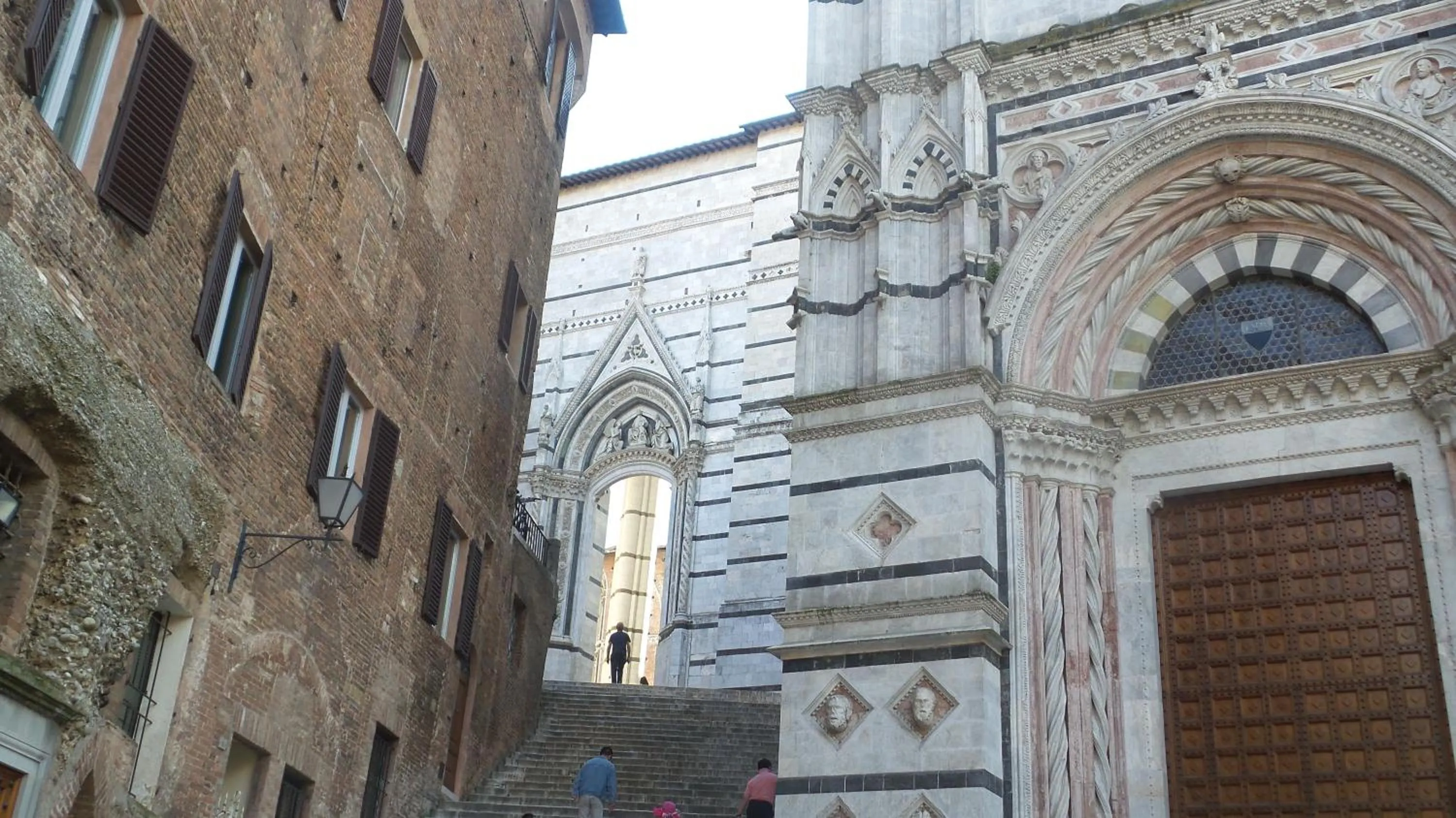 Nearby landmark in Hotel Minerva