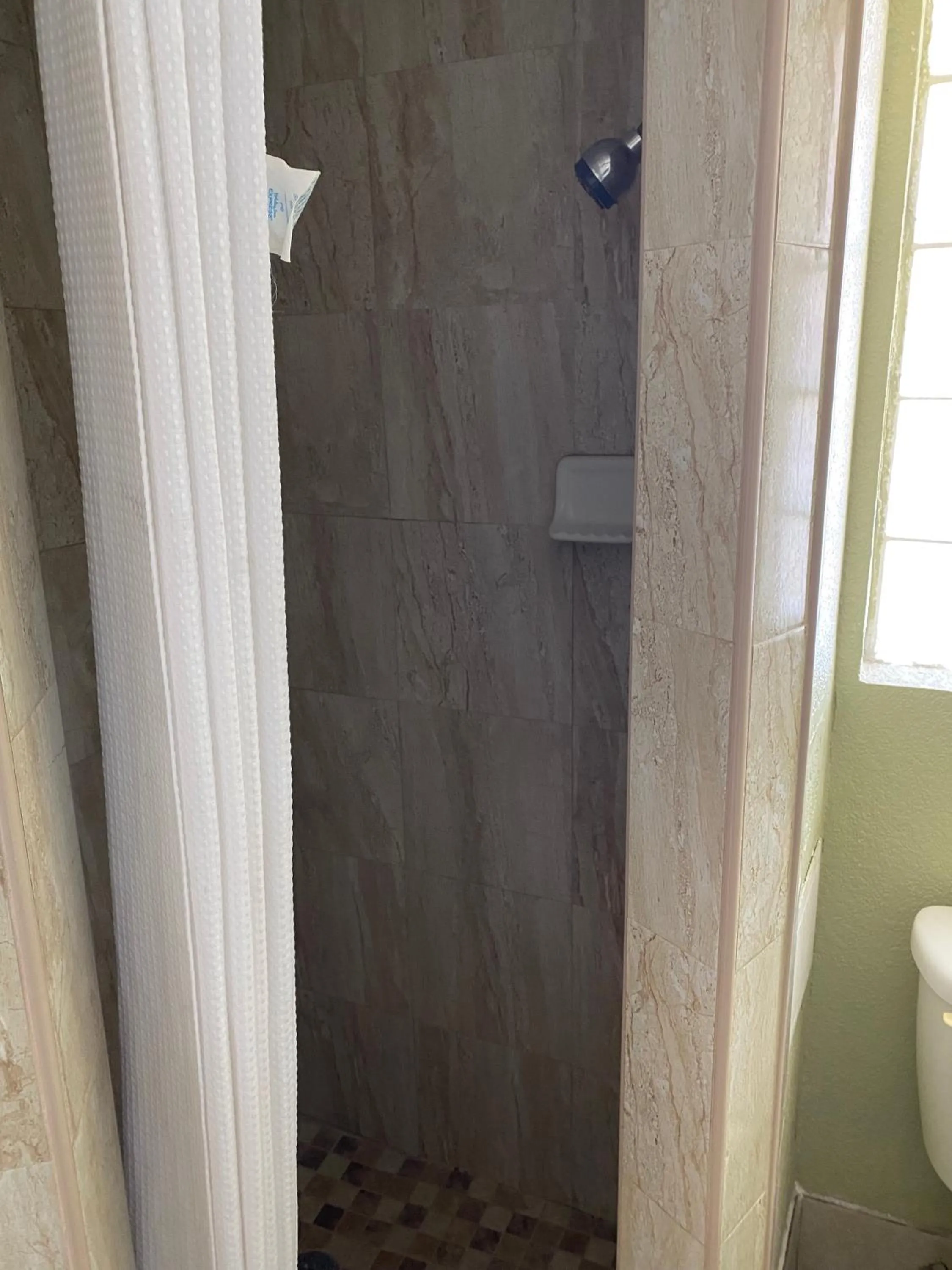 Bathroom in Budget Inn
