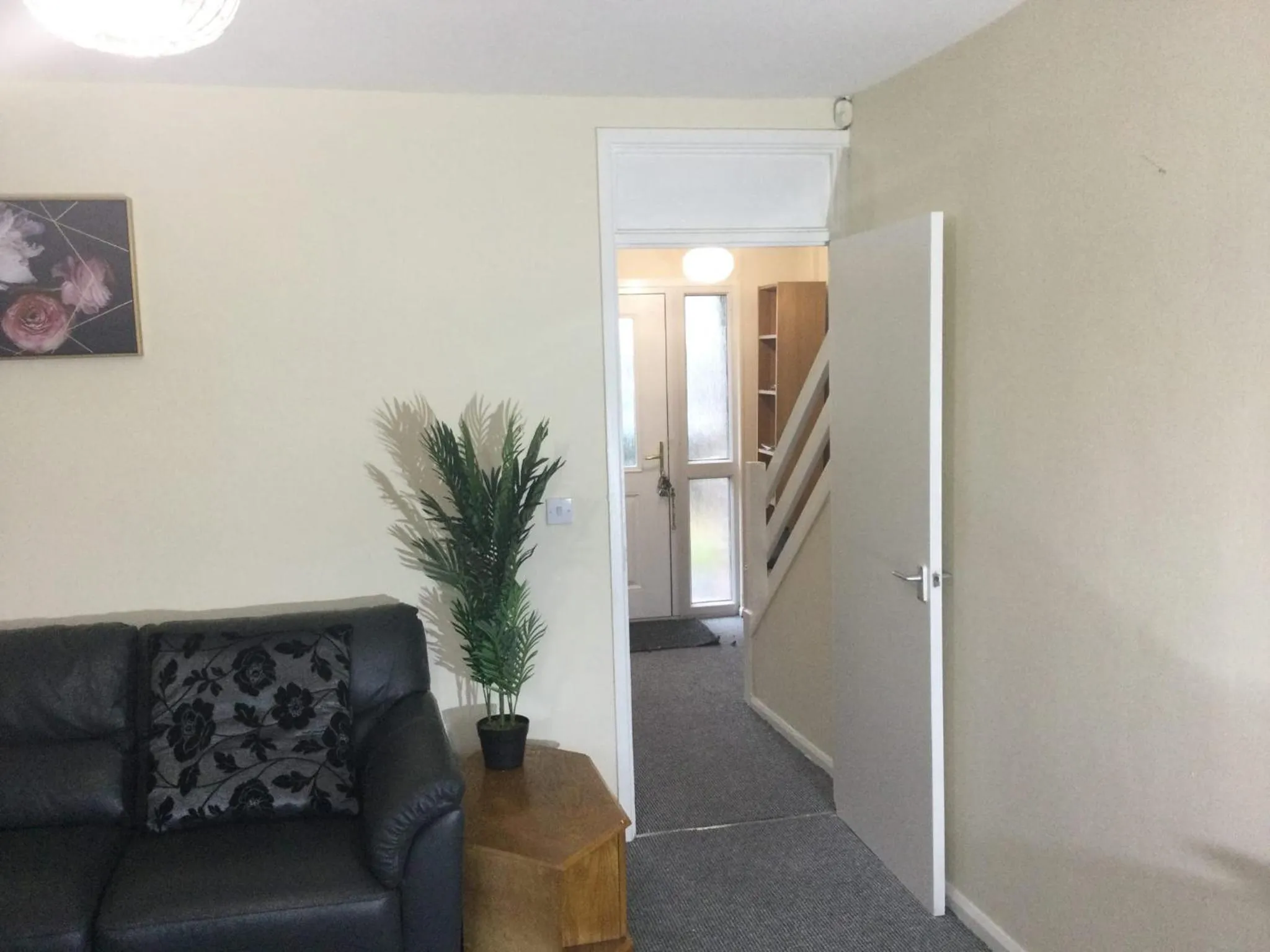 Seating area in Nice Residential Within Easy Reach Of Town