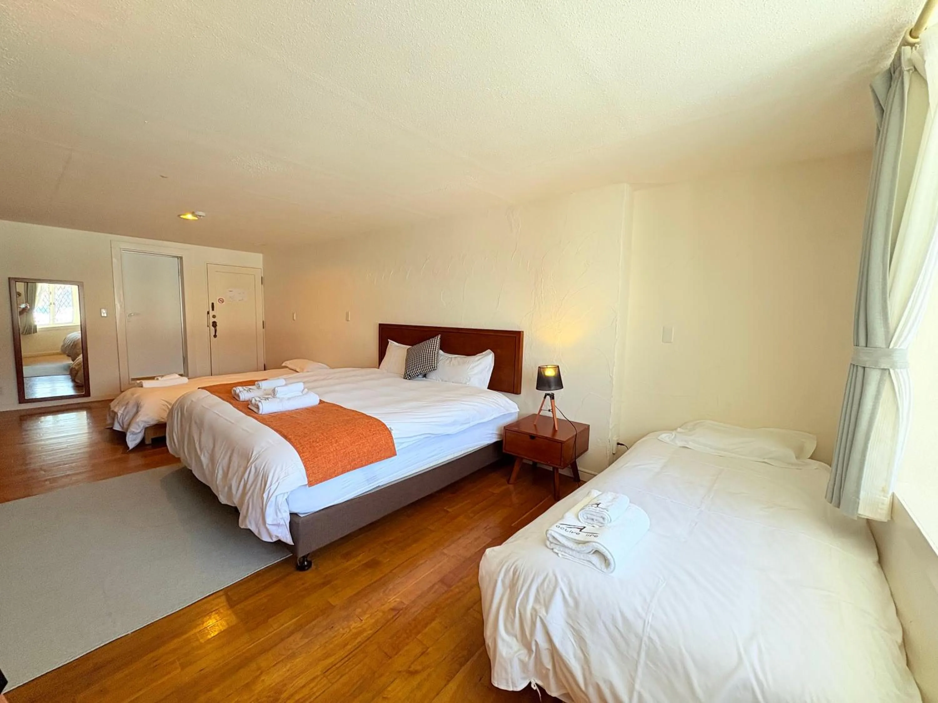 Guests, Bed in Active Life Madarao