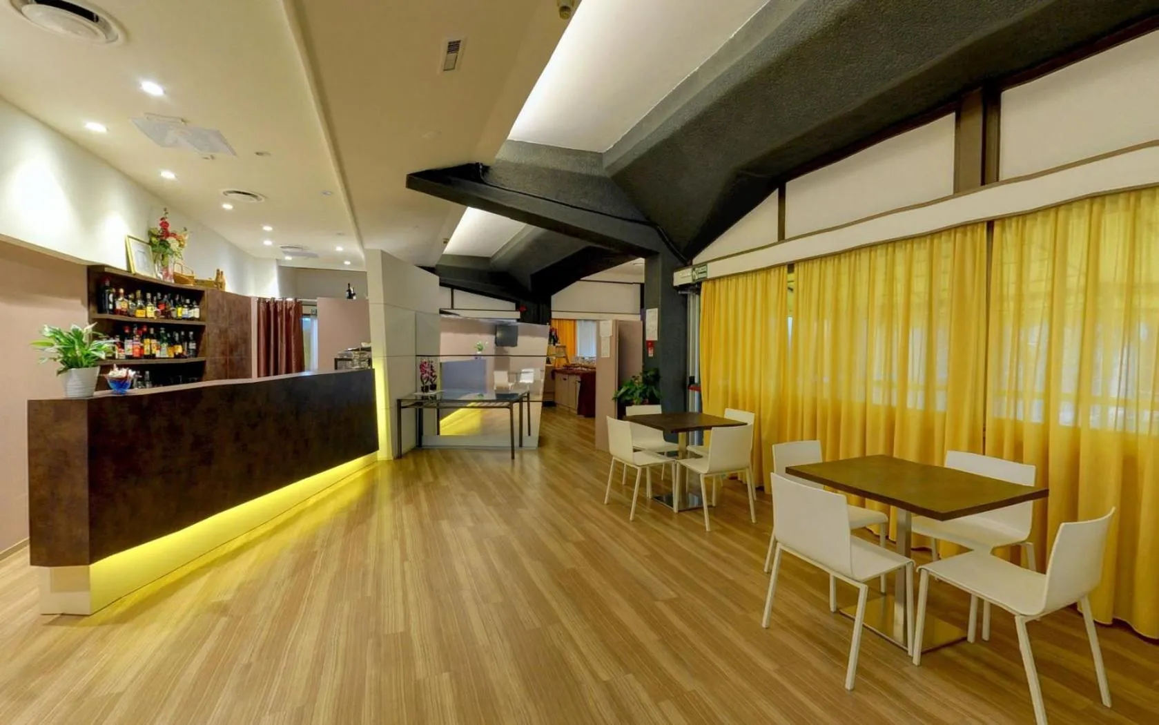 Lounge or bar in Ai Ronchi Motor Hotel Brescia
