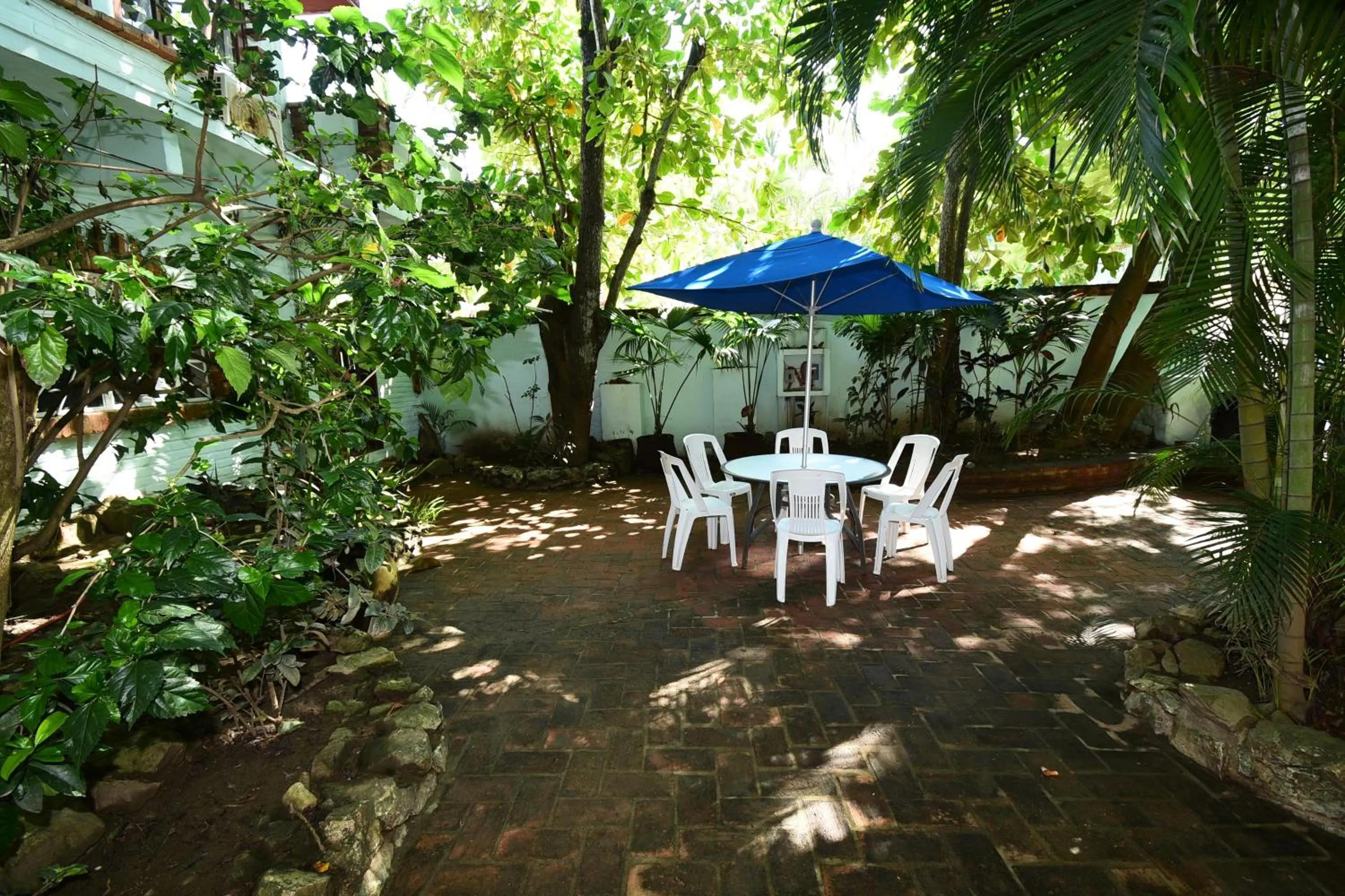 Sayulita Beach House Hotel