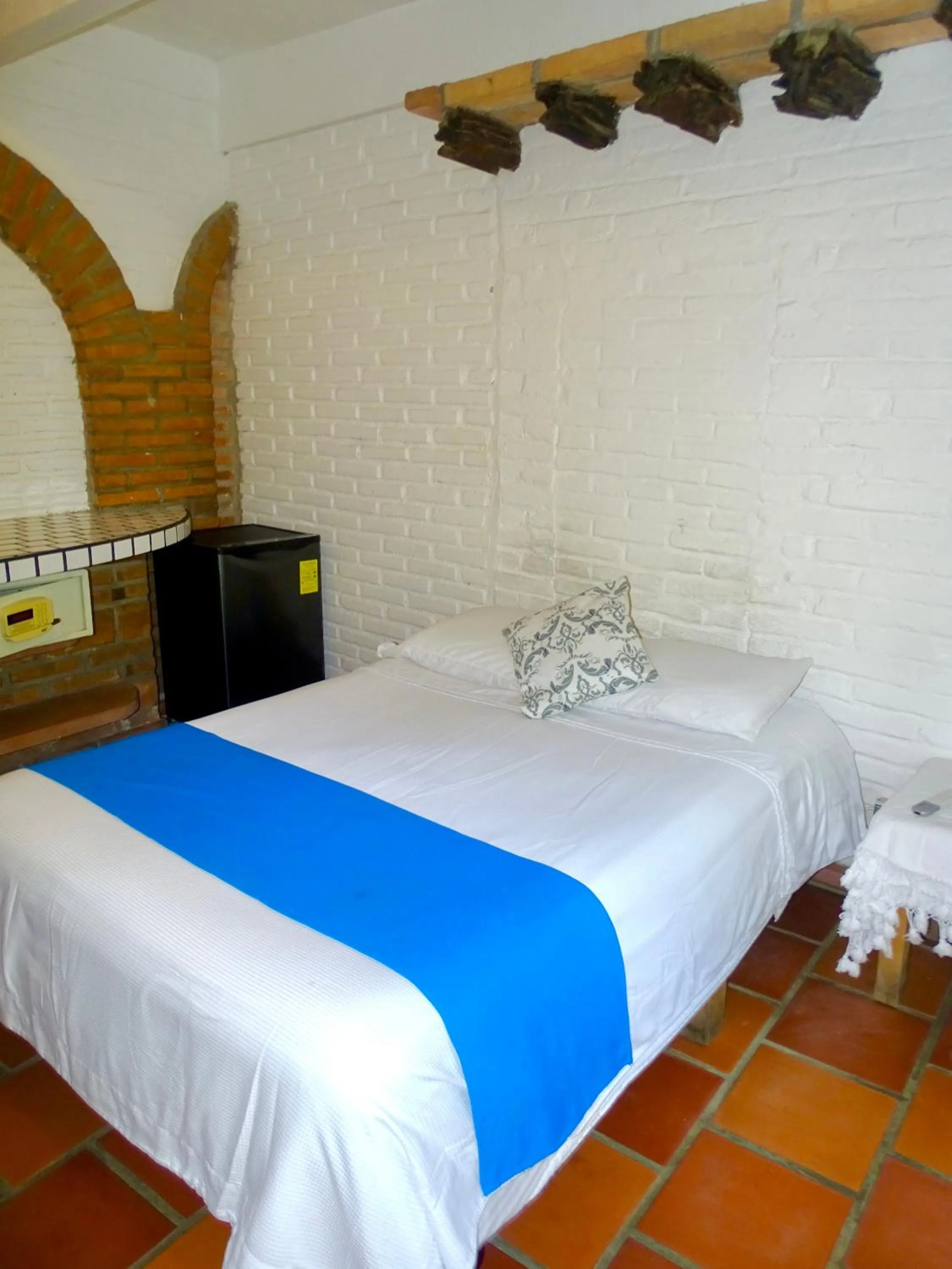 Bed in Sayulita Beach House Hotel