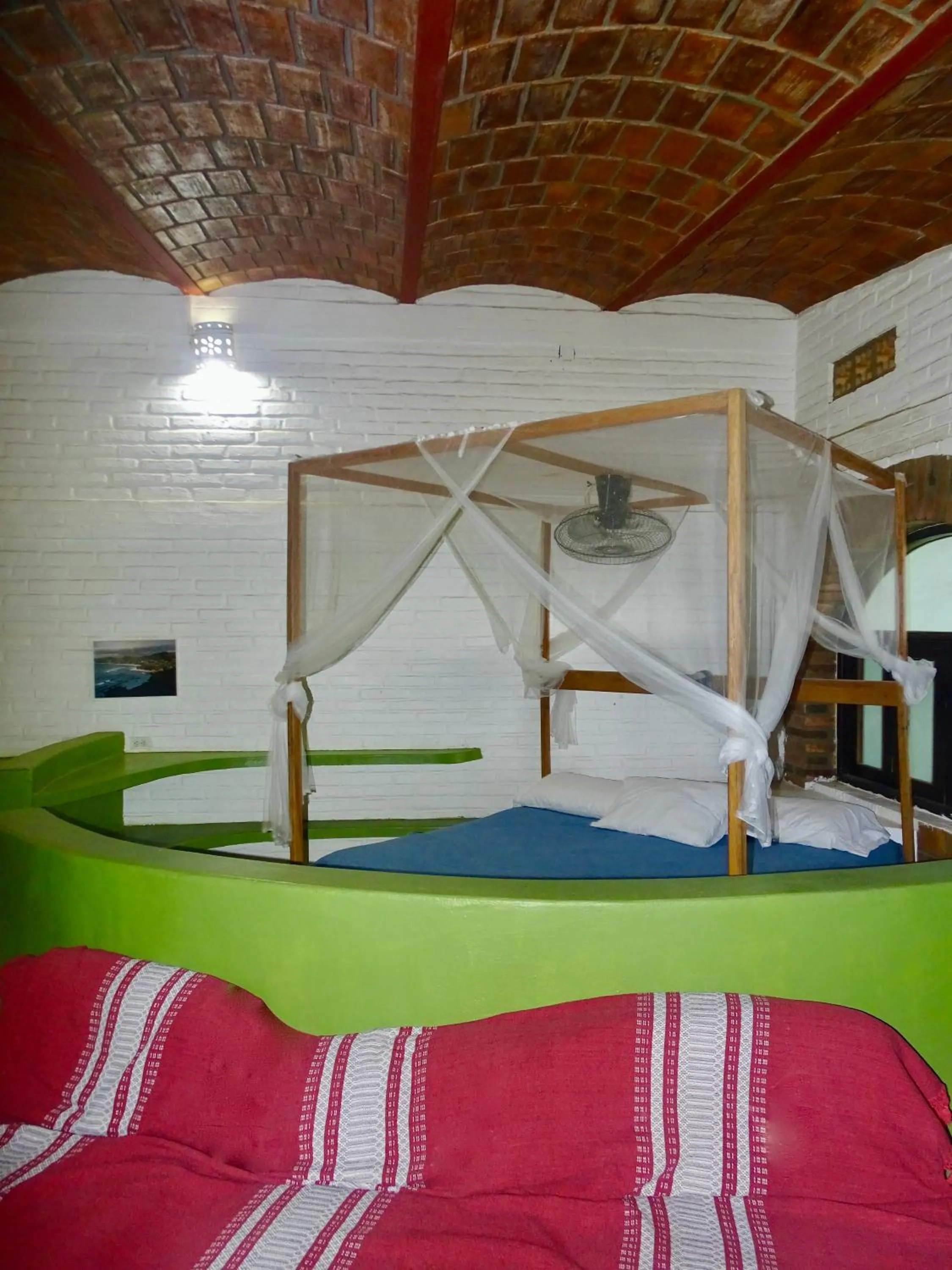 Bed in Sayulita Beach House Hotel