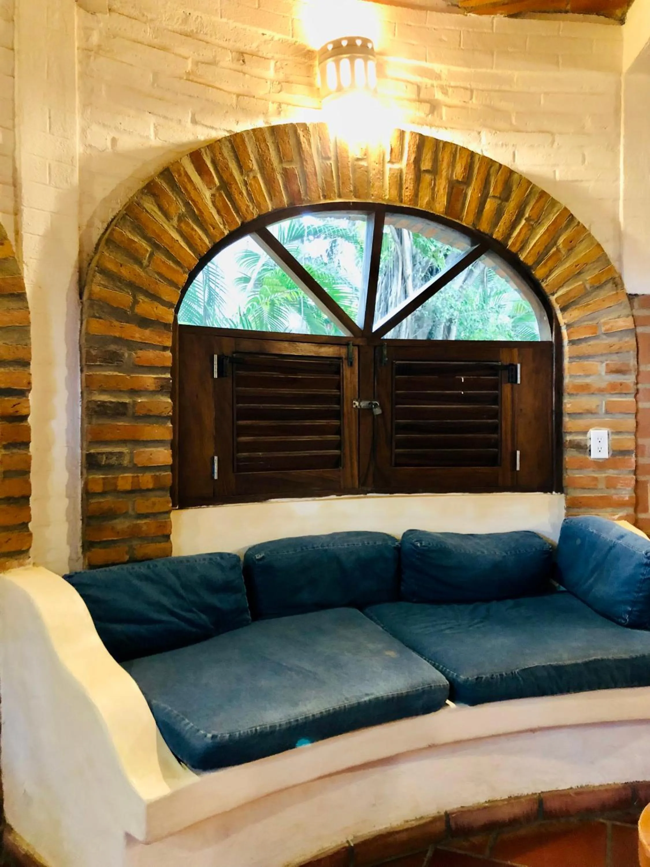 Sayulita Beach House Hotel