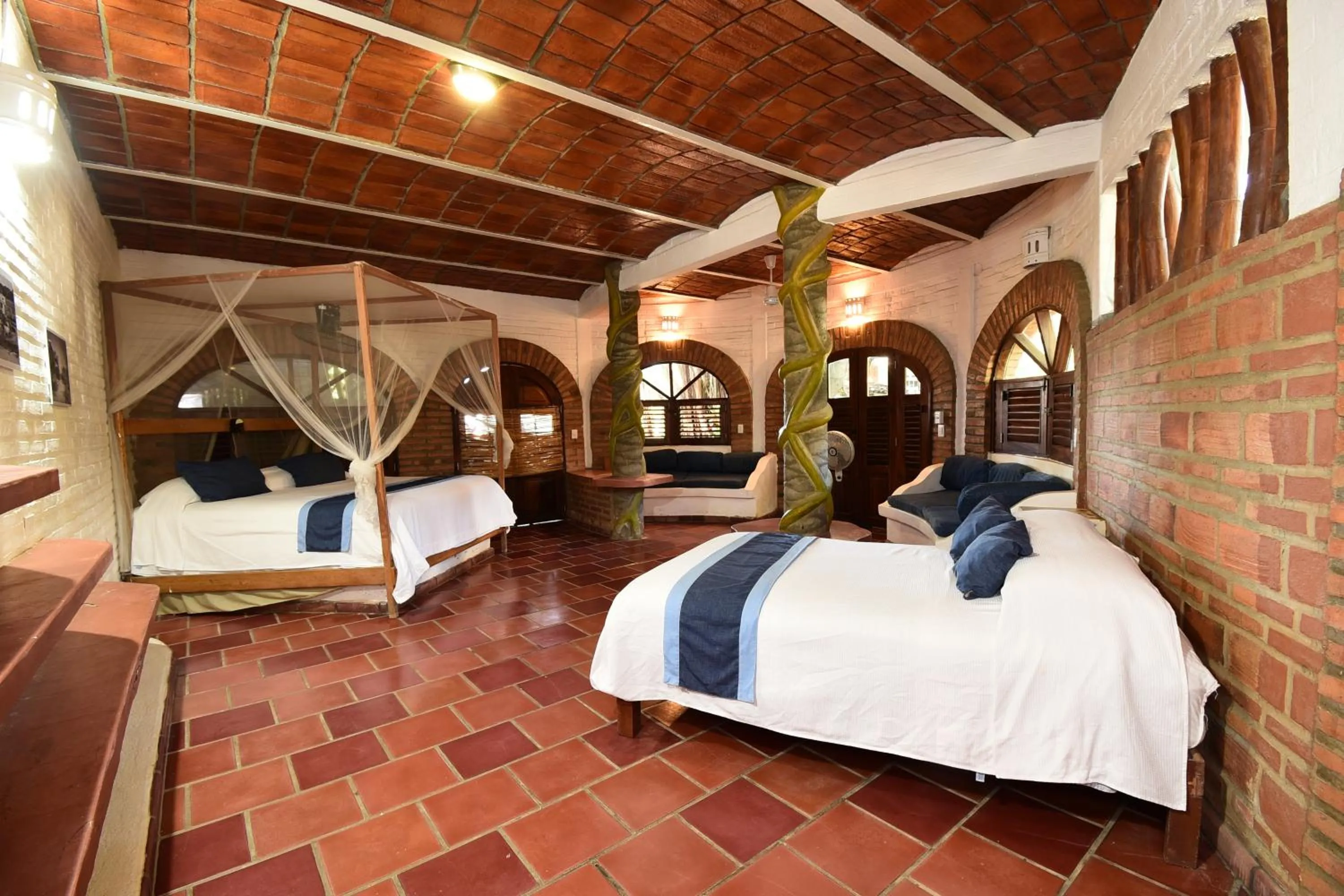 Bed in Sayulita Beach House Hotel