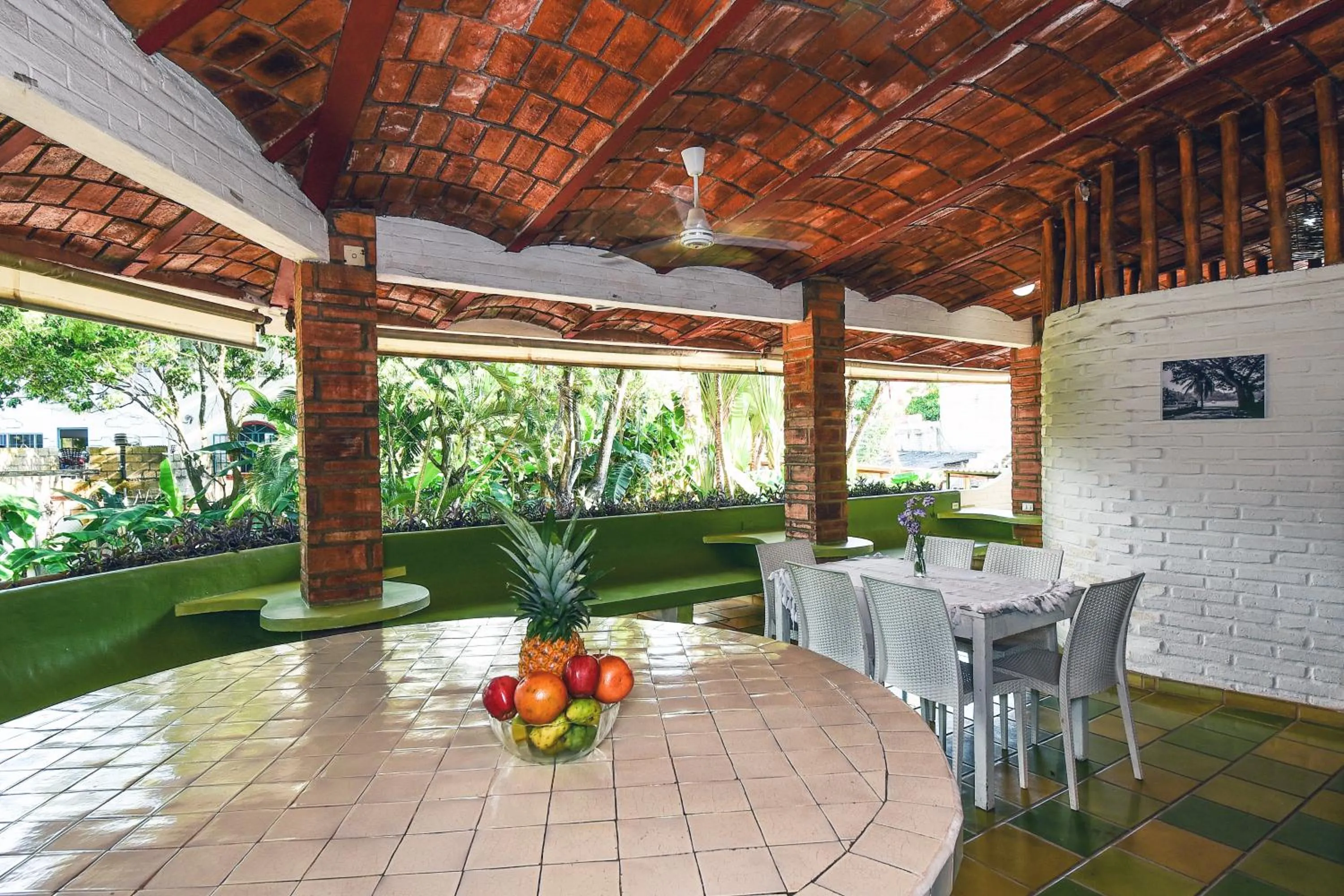 Sayulita Beach House Hotel