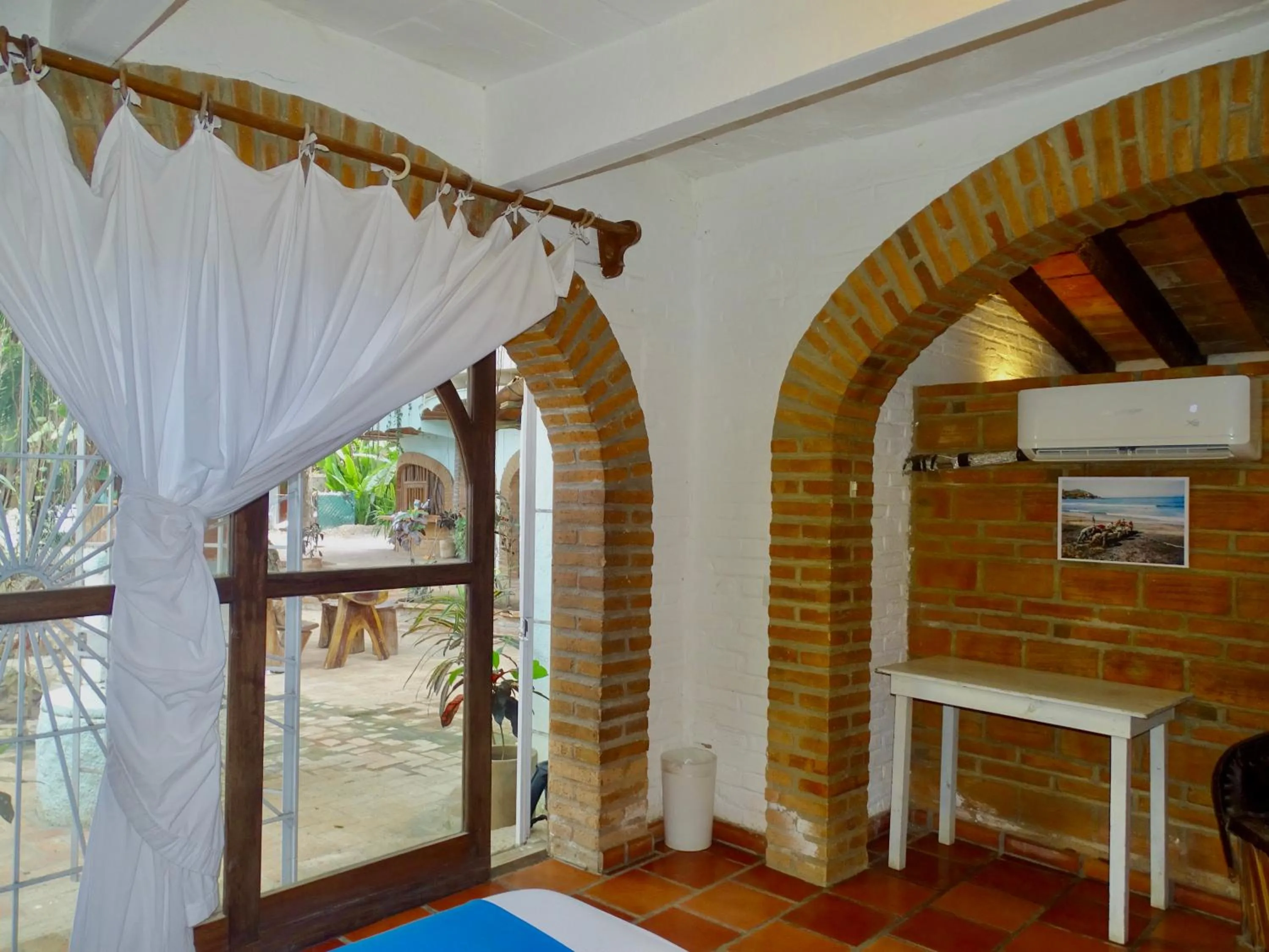 Sayulita Beach House Hotel