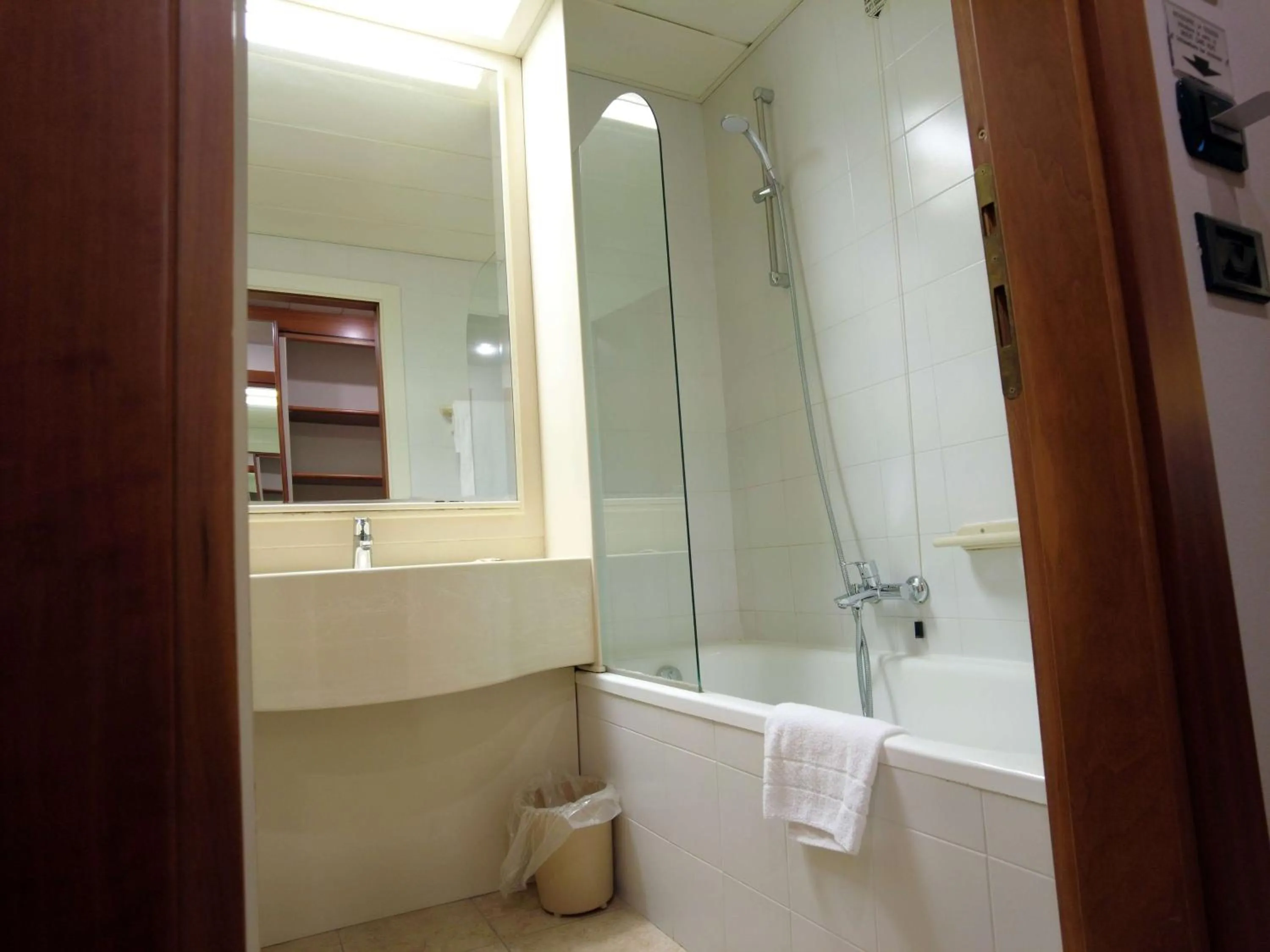 Bathroom in Best Western Park Hotel