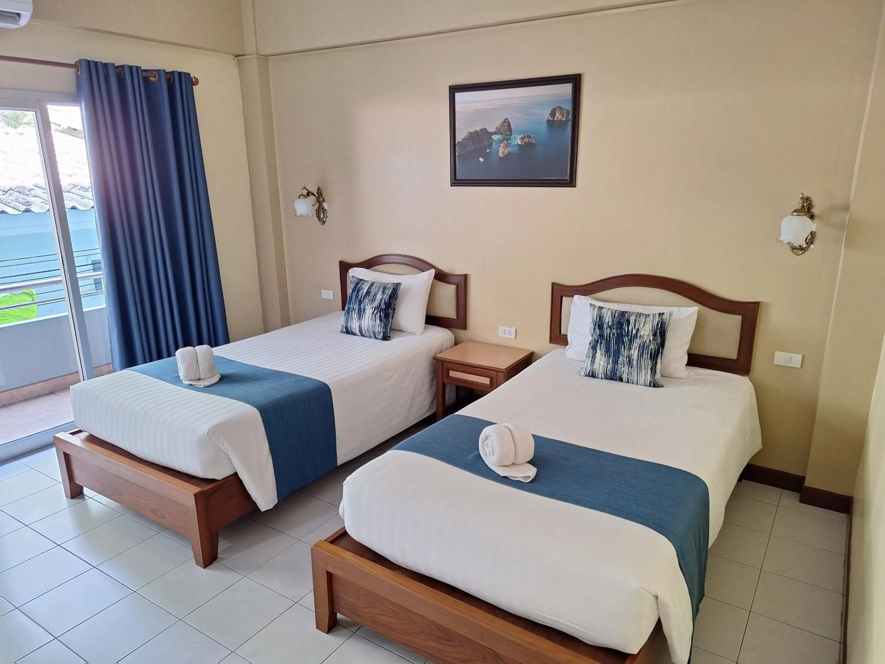 Bed in Lalisa Hotel Aonang