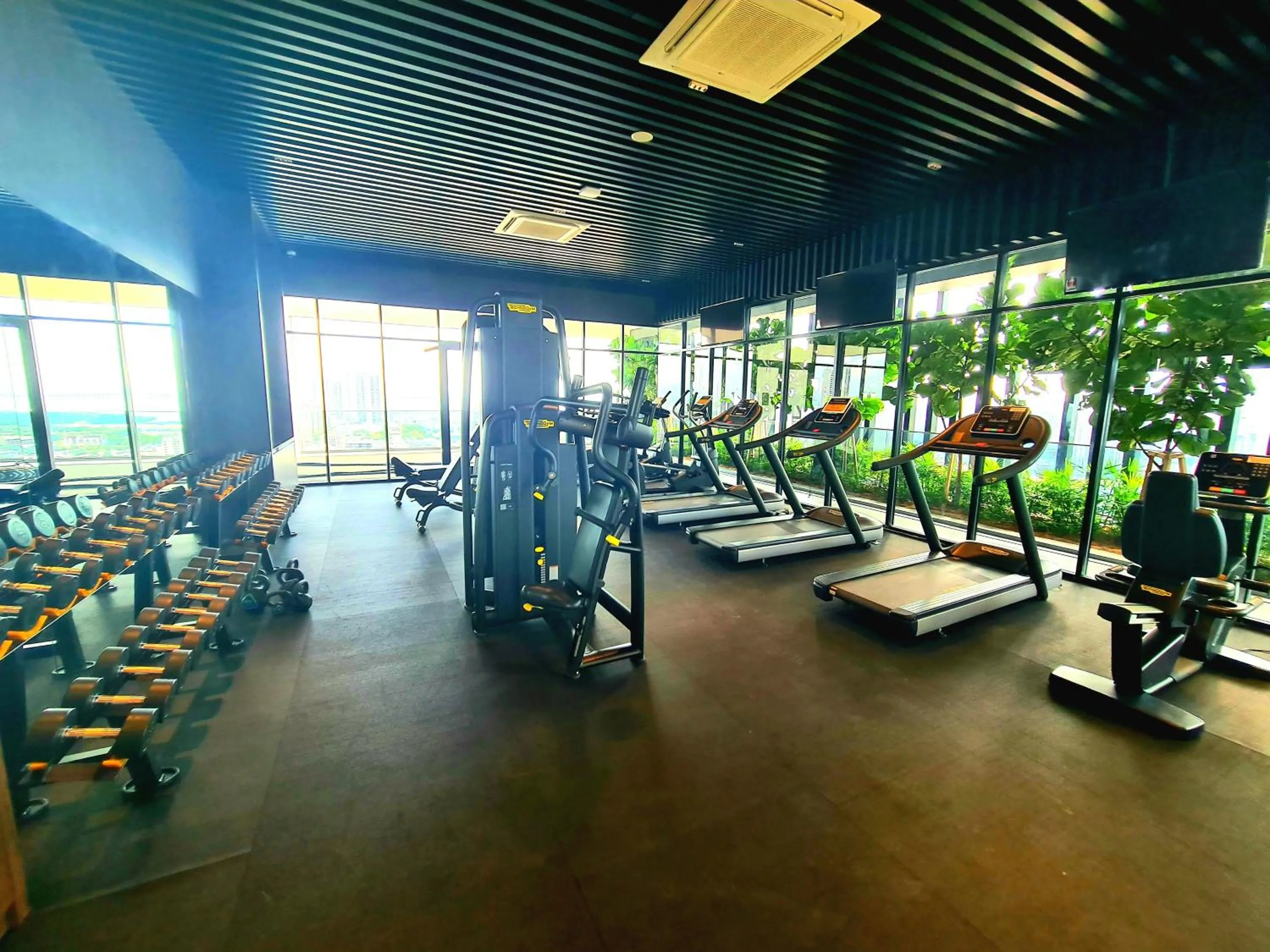 Fitness centre/facilities in Beacon Executive Suites