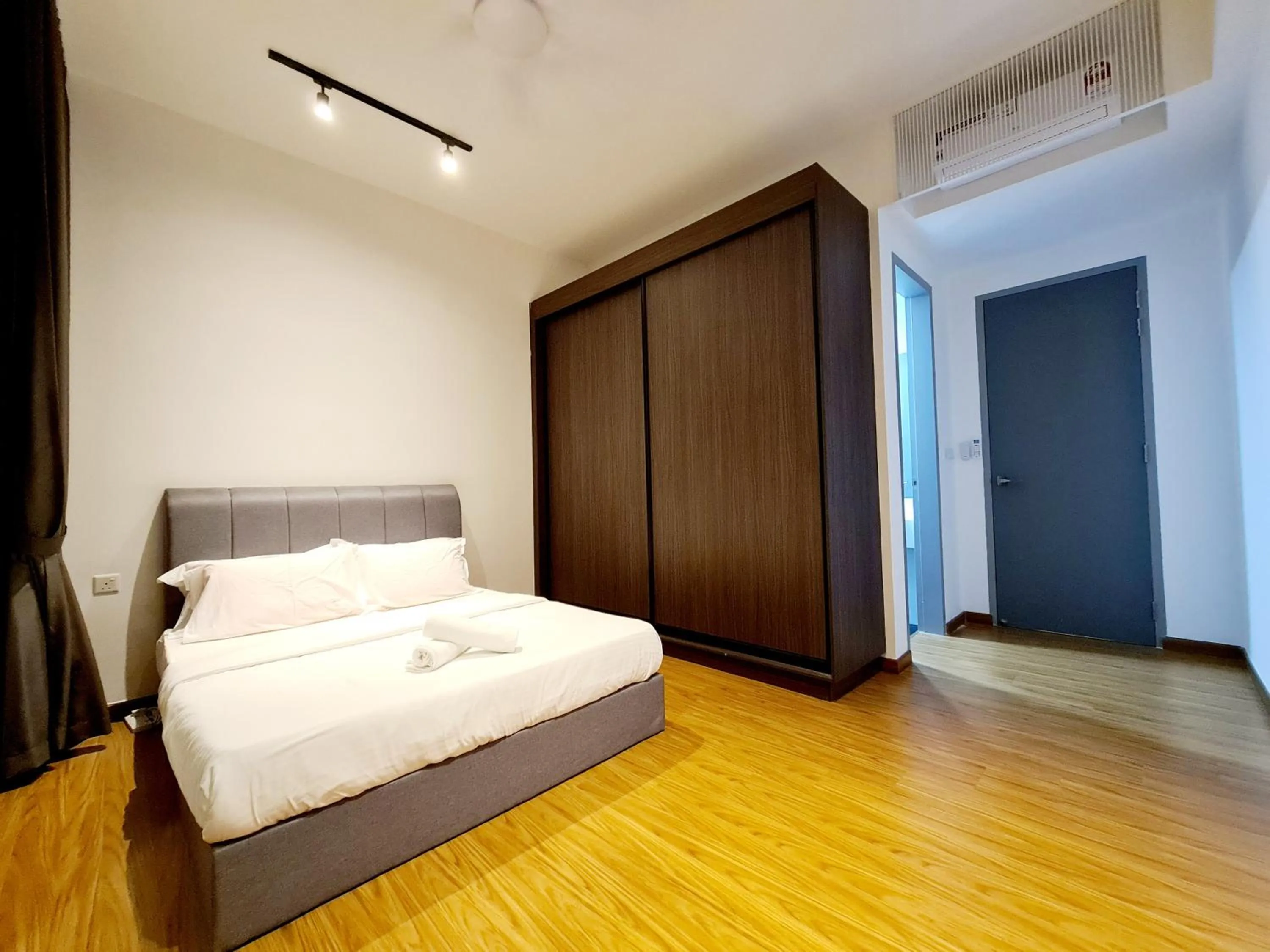 Bed in Beacon Executive Suites