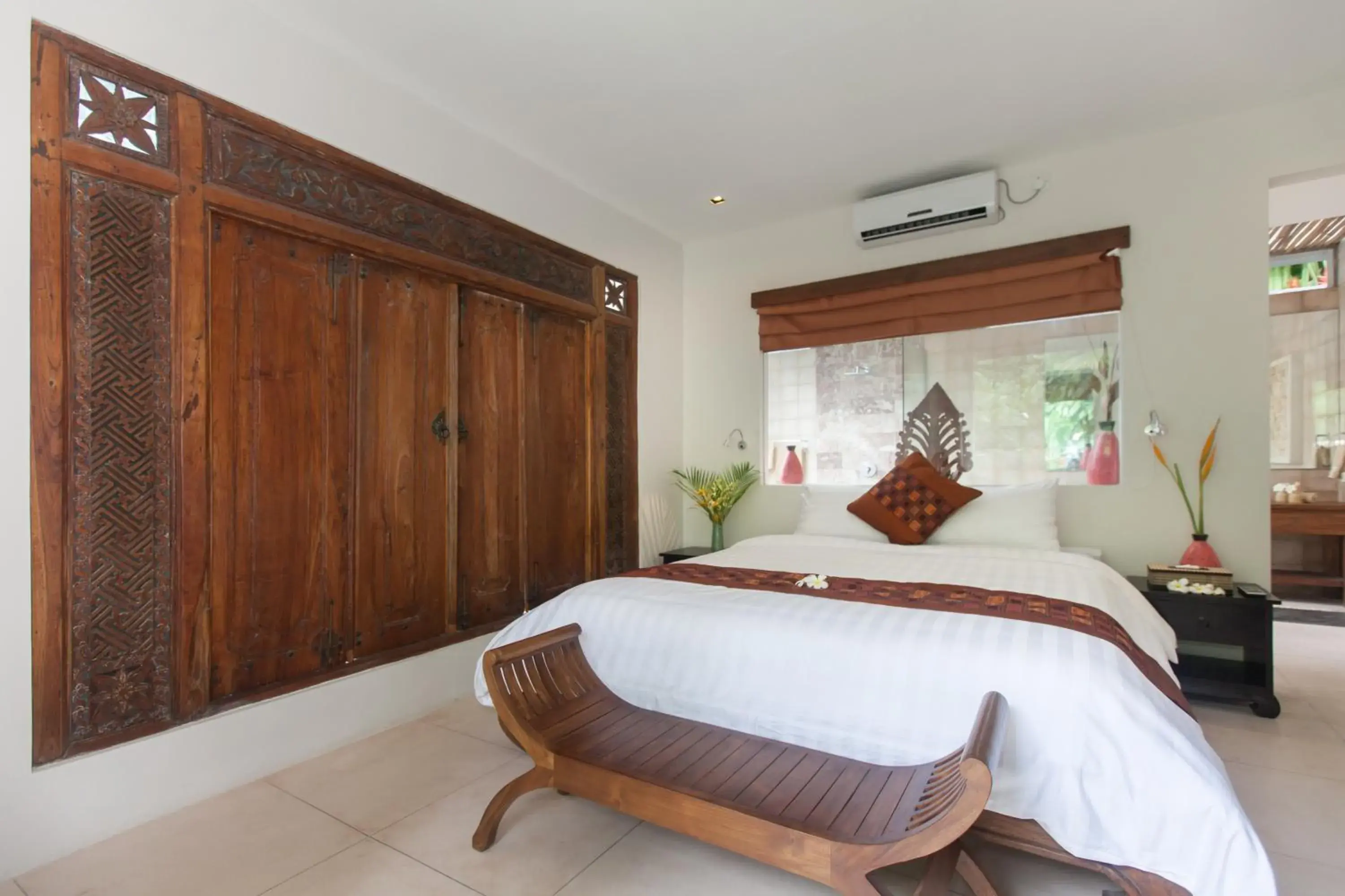 Three-Bedroom Villa with Private Pool in Villa Liang by Nagisa Bali Three-Bedroom Villa with Private Pool in Villa Liang by Nagisa Bali