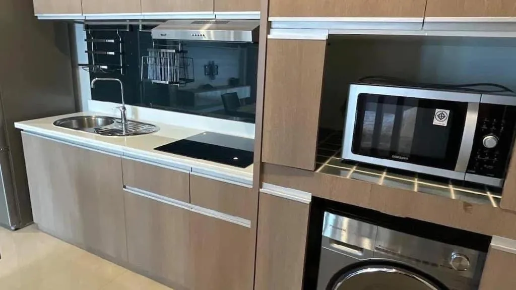 ViVi Avenue Thonglor