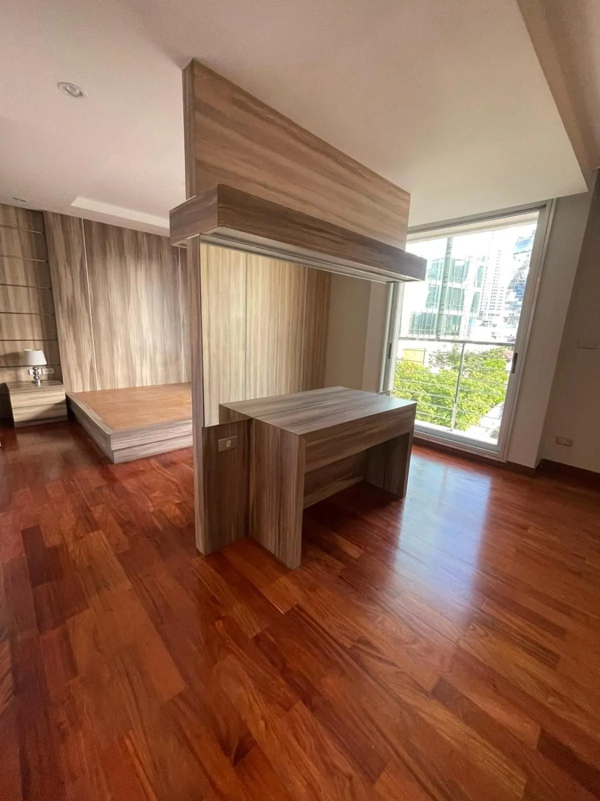 Bed in ViVi Avenue Thonglor